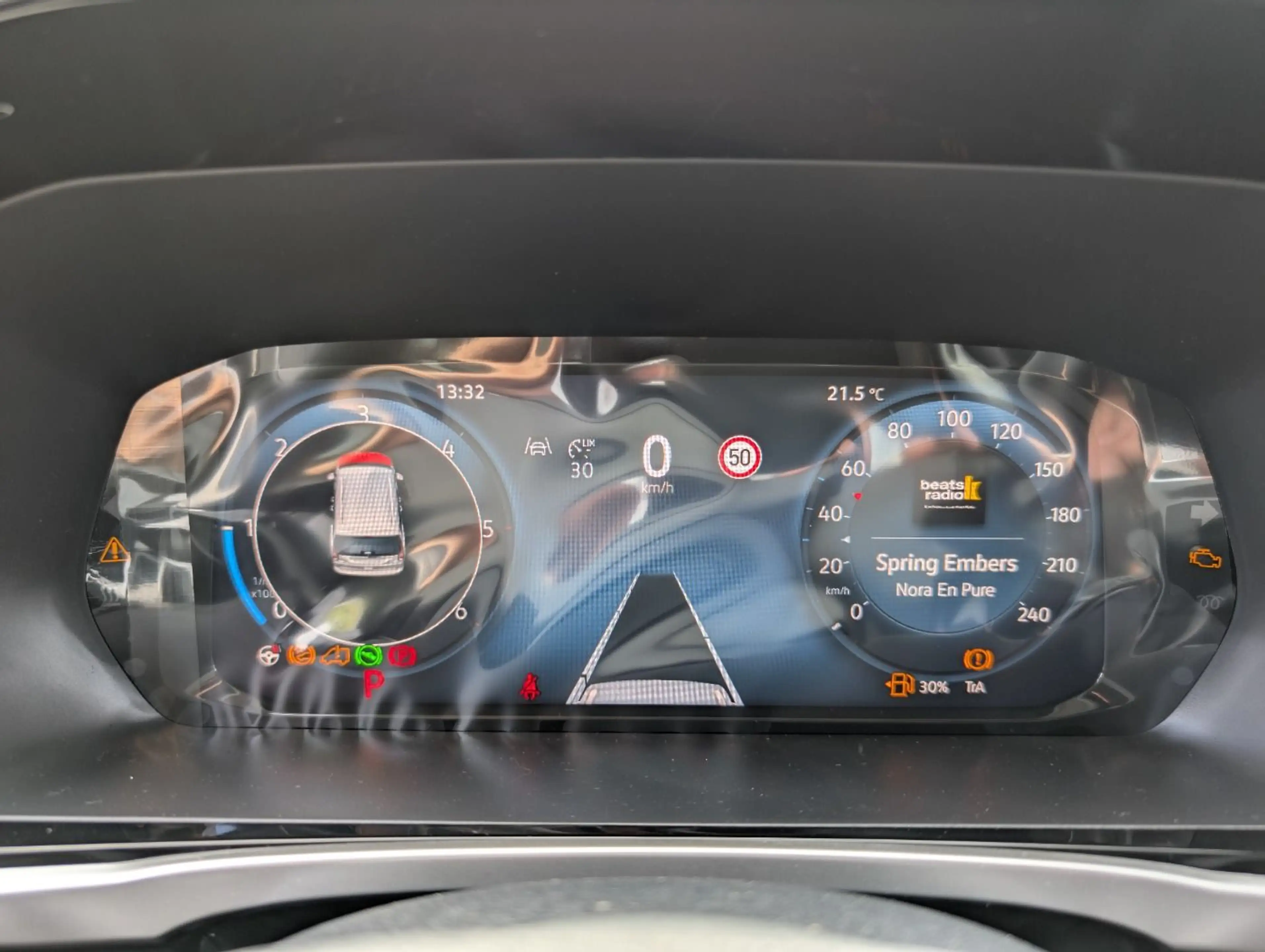 Ford Grand Tourneo Connect Titanium 1.5 L2 NAVI*iACC*SHZ — photo 10