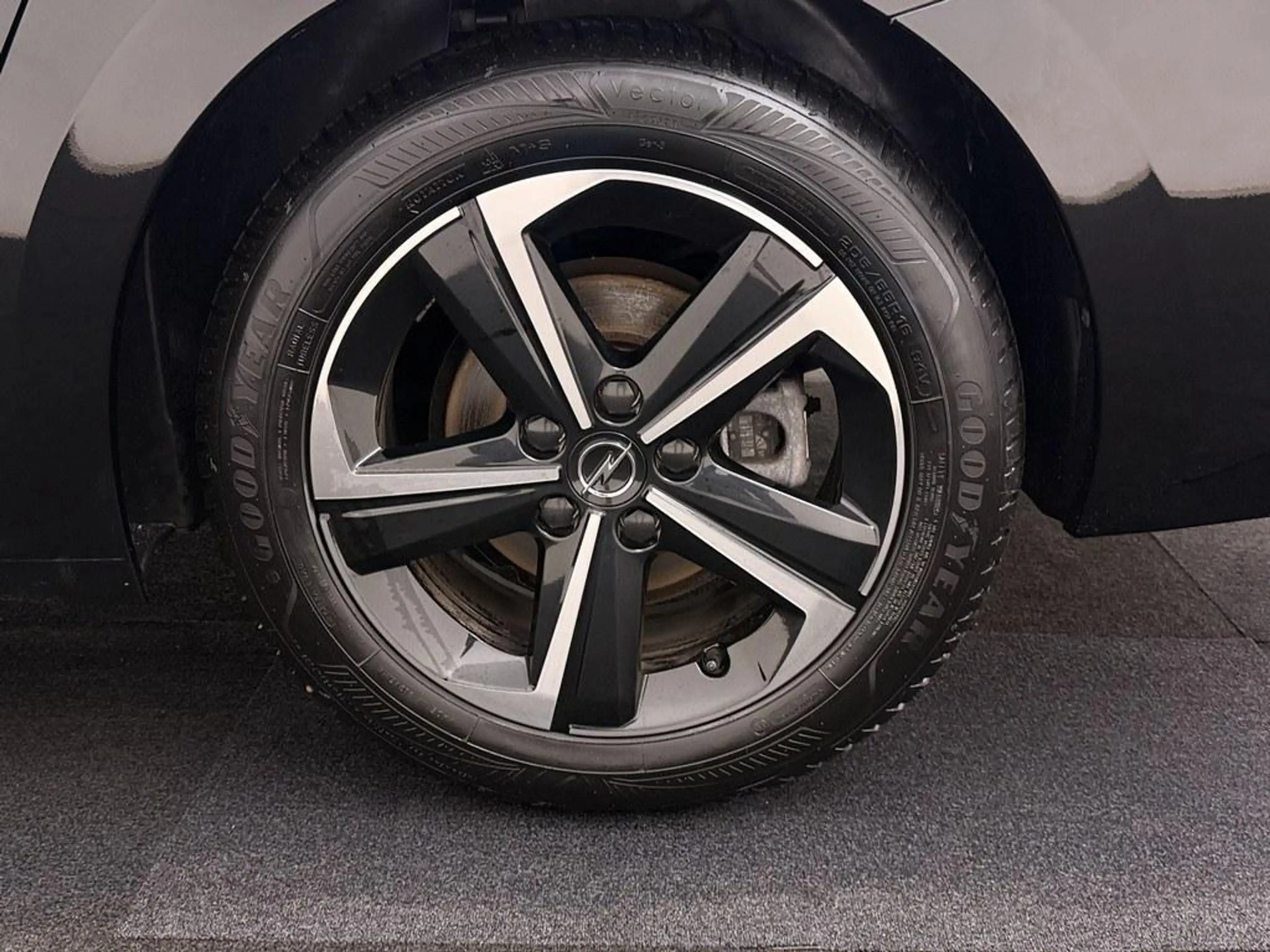 Opel Astra Sports Tourer 1.2 Turbo 145pk Hybrid GS Pano/Alcan — photo 5