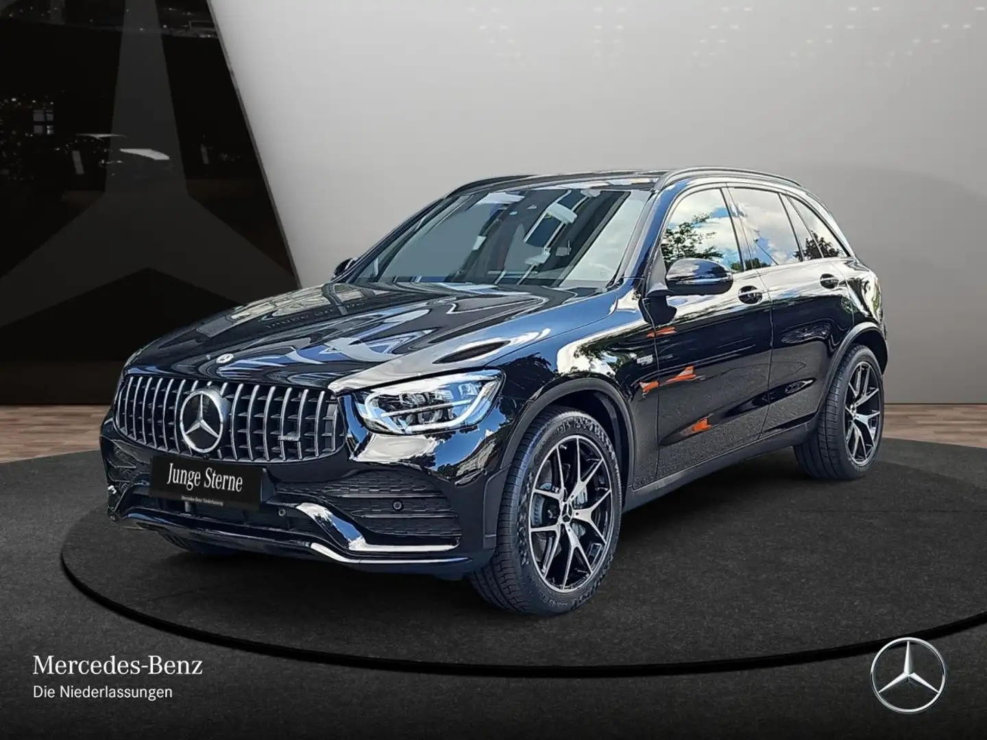Mercedes-Benz GLC 43 AMG GLC 43 4M AMG+NIGHT+360+AHK+LED+FAHRASS+HUD+9G Černá - 2