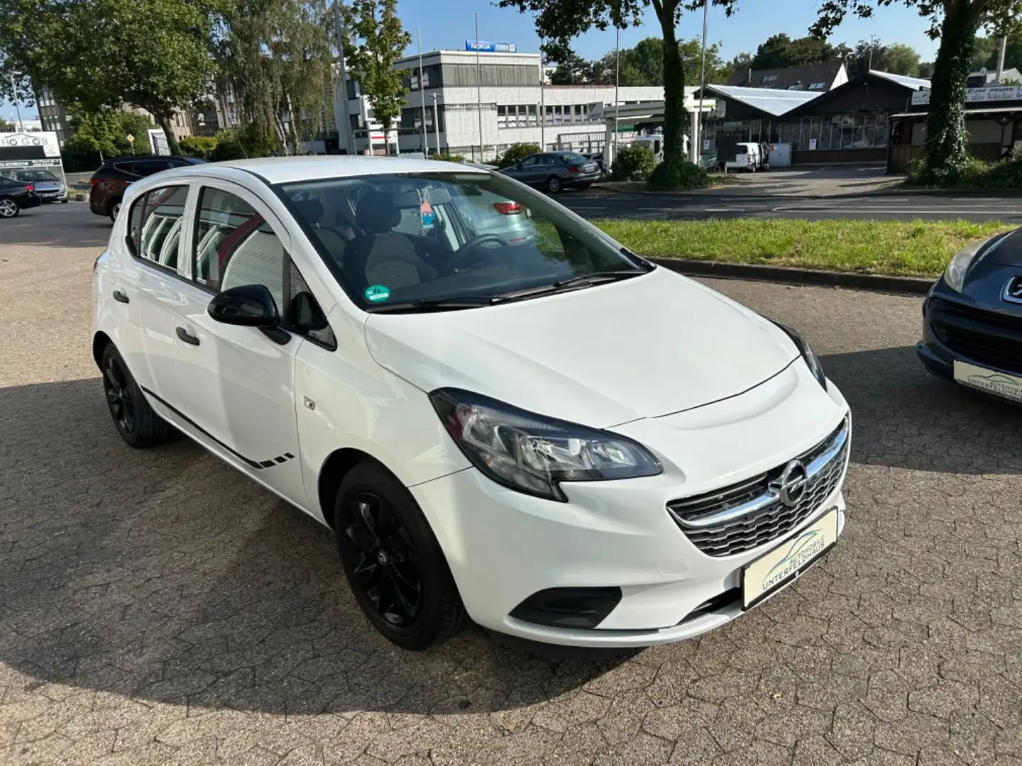 Opel Corsa E Selection Wit - 1