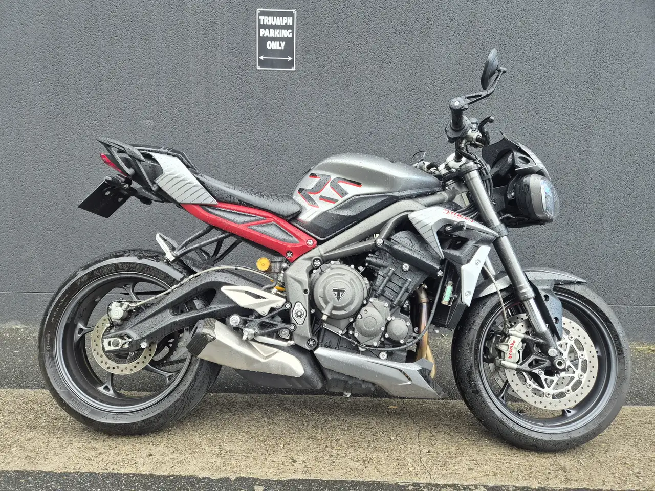 Triumph Street Triple 765