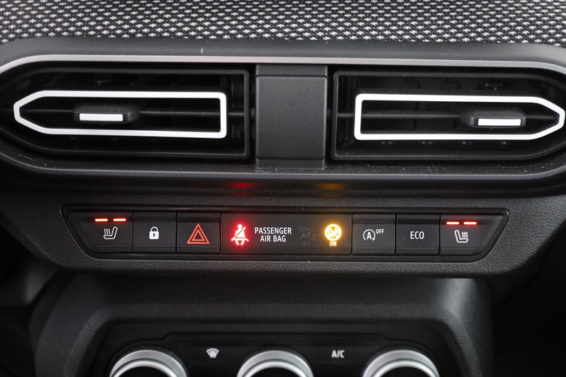 Dacia Jogger 1.0 TCE Extreme+ LED Navi Kamera 7-Sitzer L — photo 12