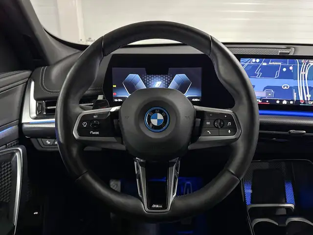 BMW Ix1 view 11