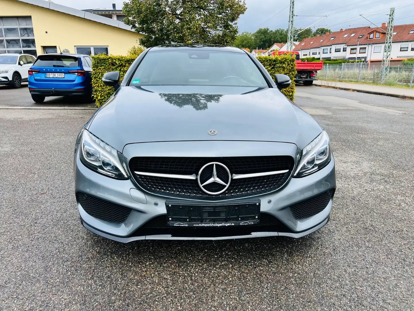 Mercedes-Benz C 220 d Coupe 4Matic Night Edition*AMG PAKET*PAN Grau - 2