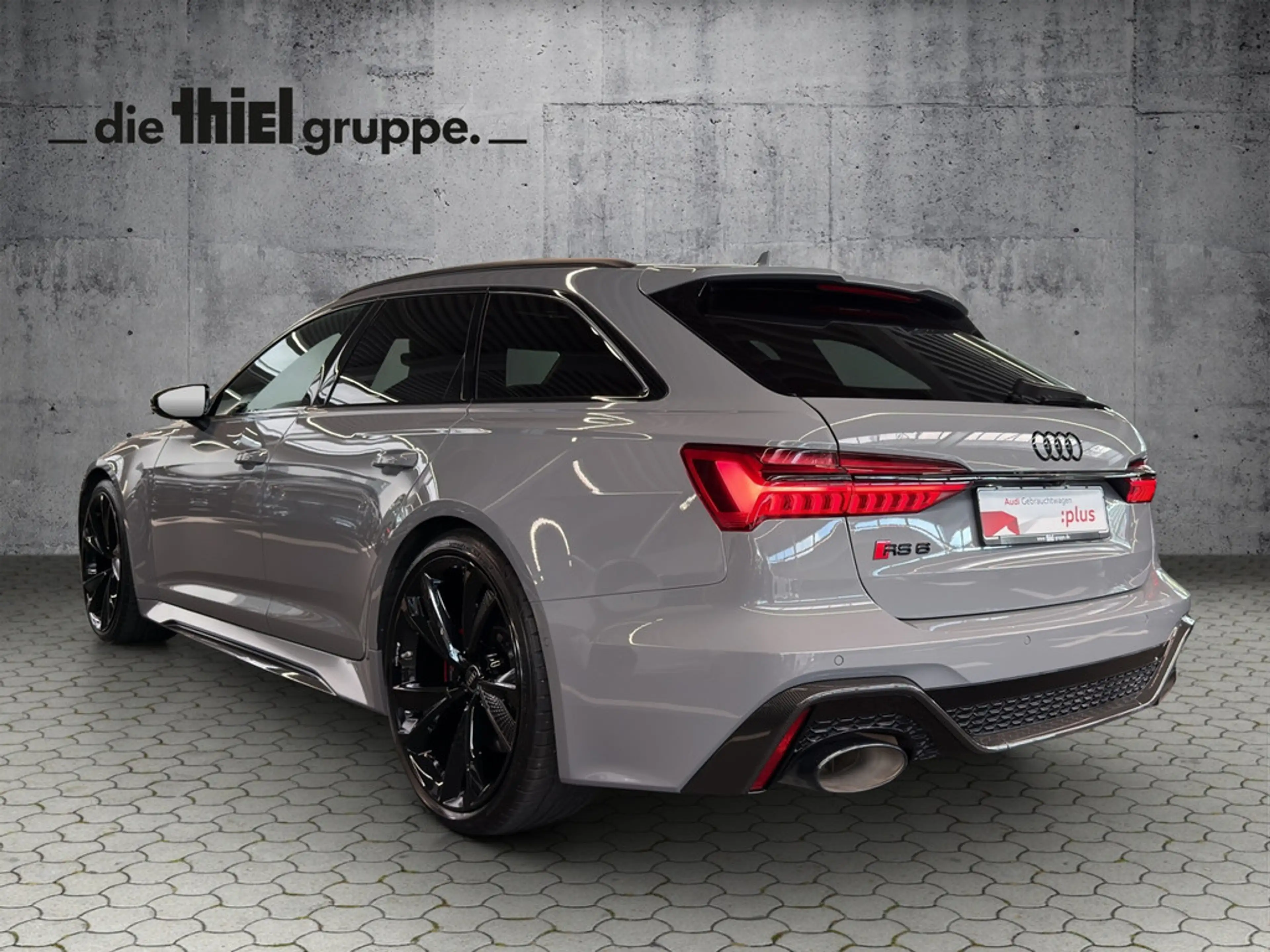 Audi RS6 — photo 4