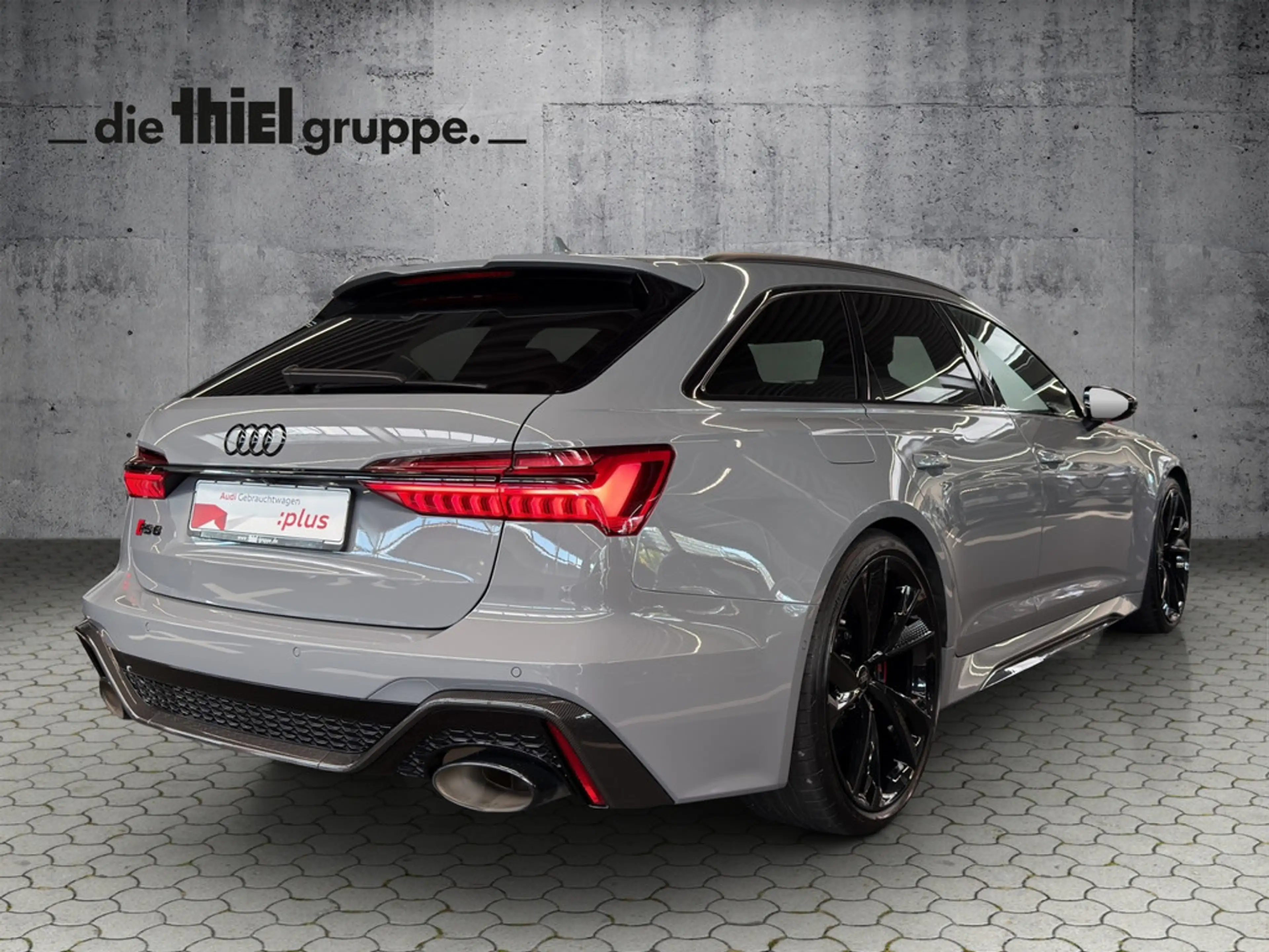 Audi RS6 — photo 6