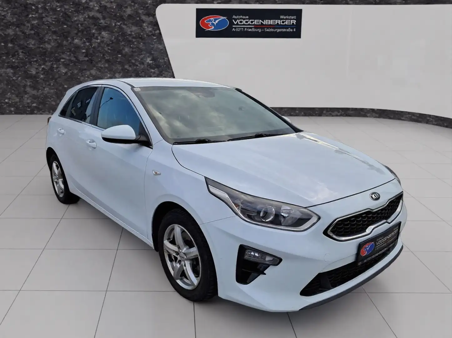 Kia Ceed / cee'd ceed 1,6 CRDi 48V Silber Weiß - 2