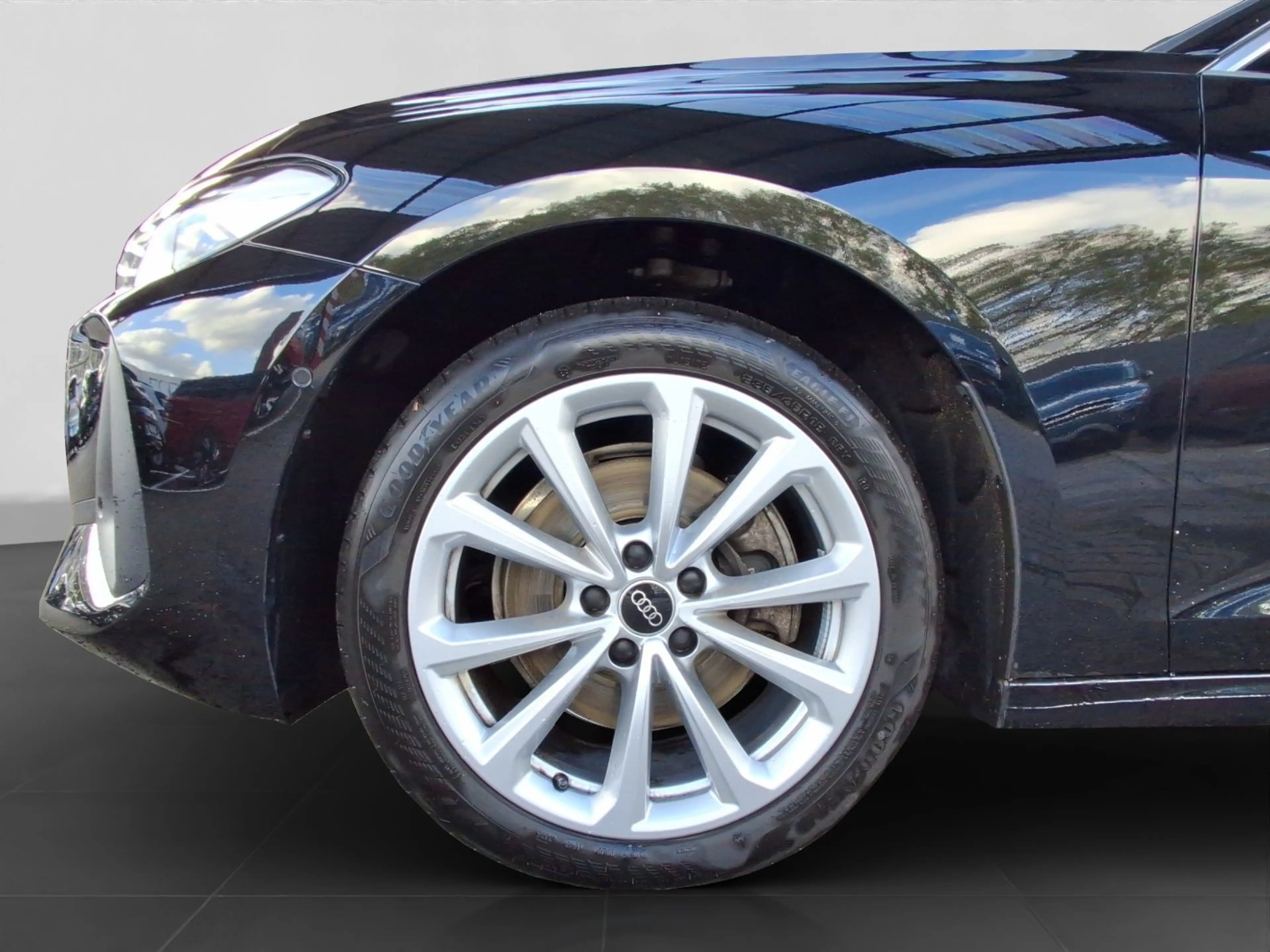 Audi A5 TFSI Q AHK LED+ LM18 KAMERA — photo 15