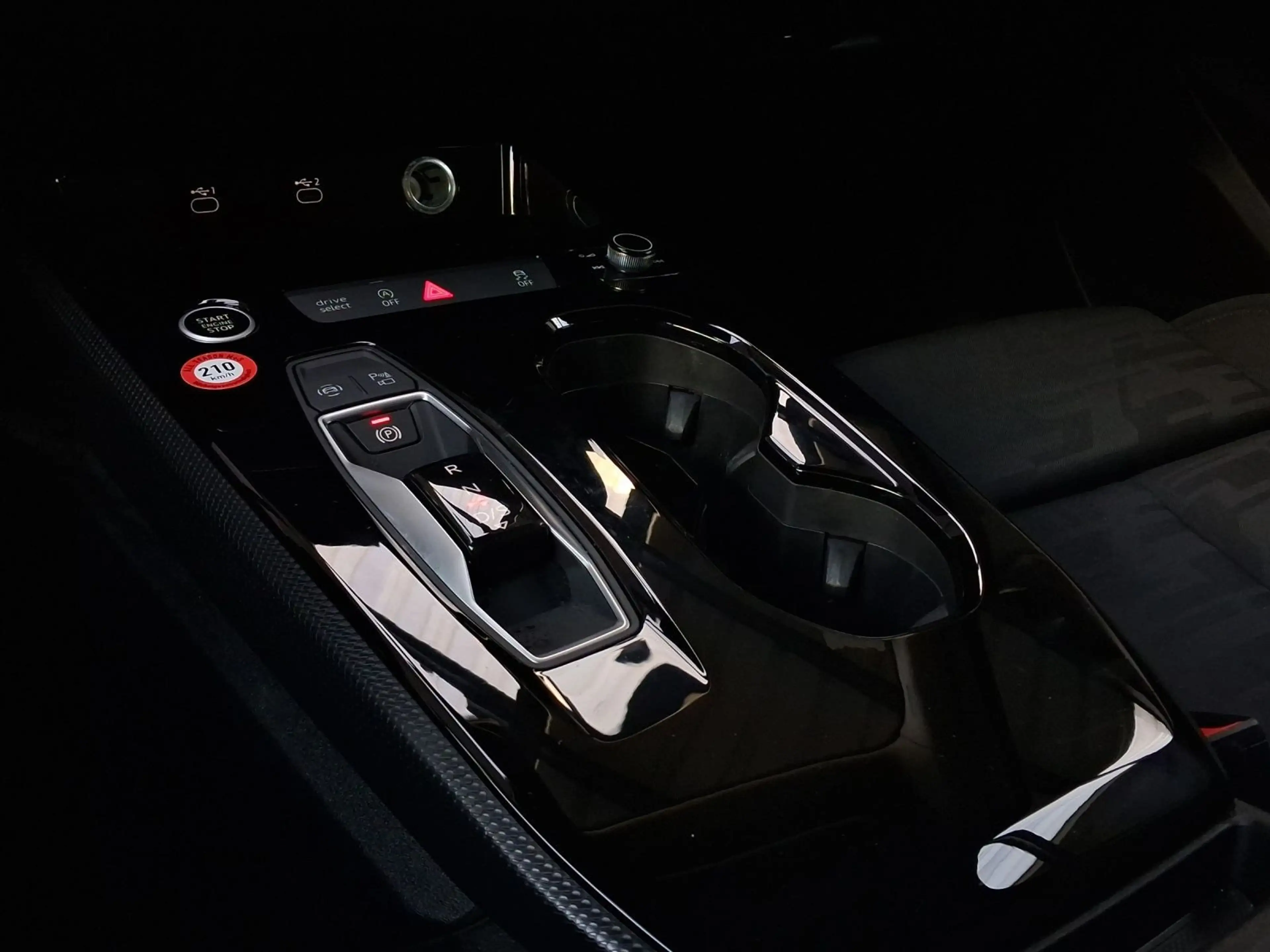 Audi A5 TFSI Q AHK LED+ LM18 KAMERA — photo 5