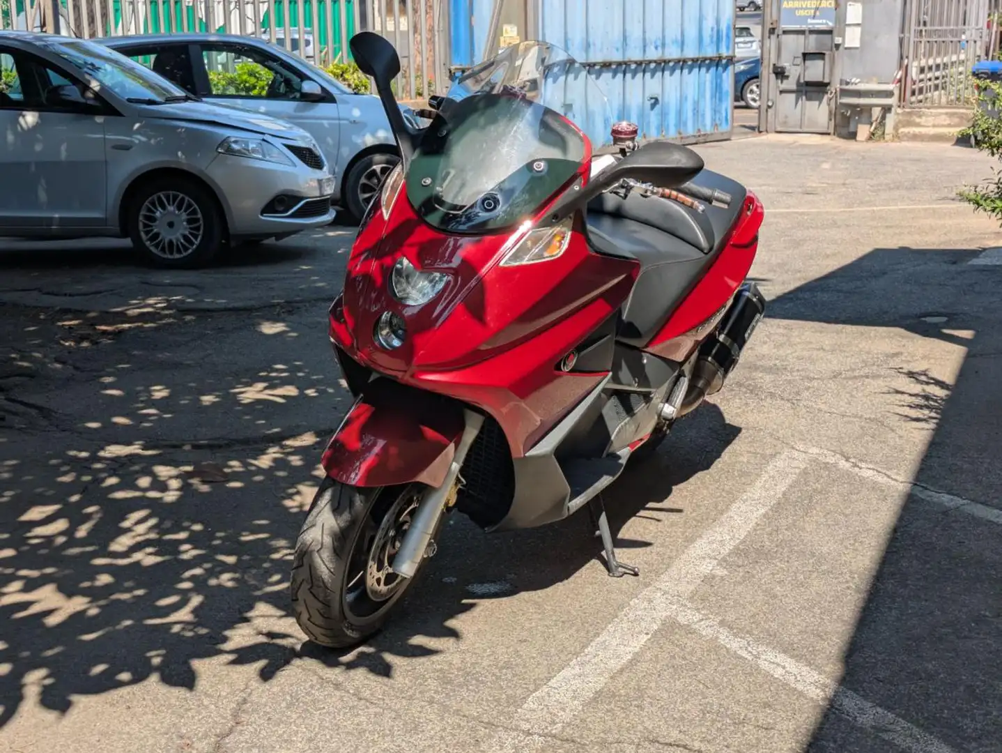 Gilera GP 800 900cc 68cv Rosso - 2