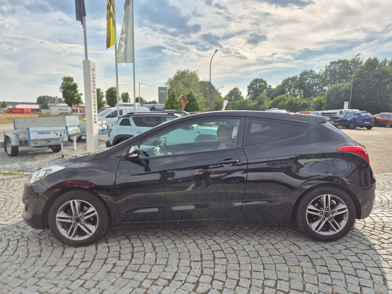 Hyundai i30 Coupe Design 1.4 3-türig — photo 6