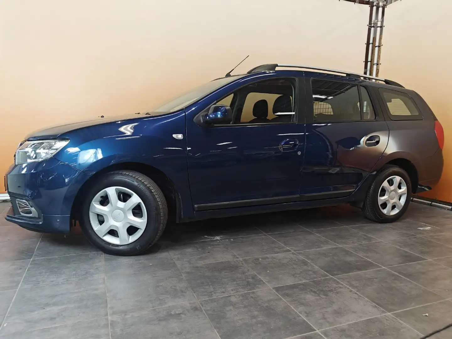Dacia Logan MCV 0.9 TCe Laureate NAVIGATIE | TREKHAAK LAGE LM Bleu - 2