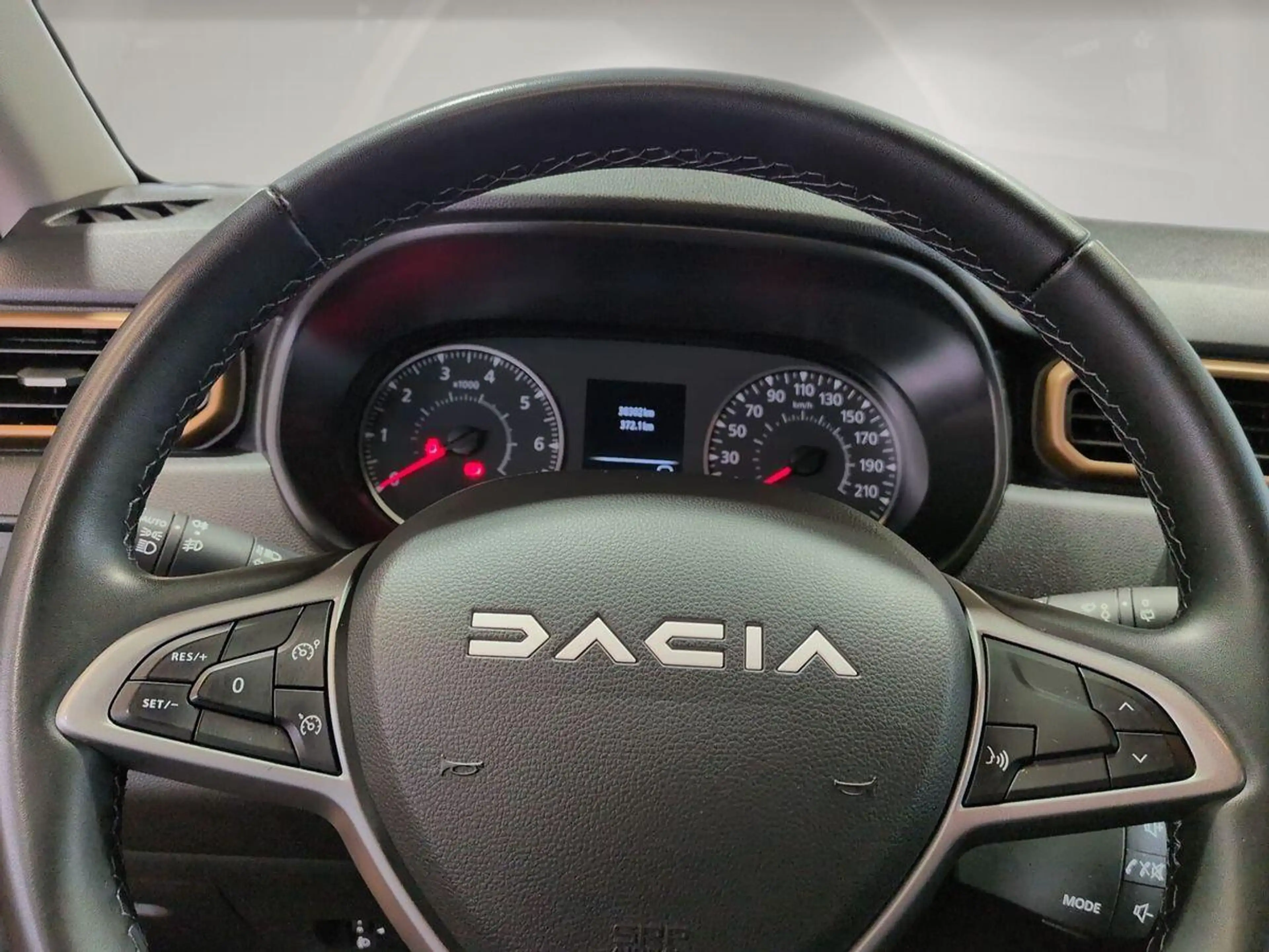 Dacia Duster Extreme 1.5L / Komfort-Paket / AHK — photo 16