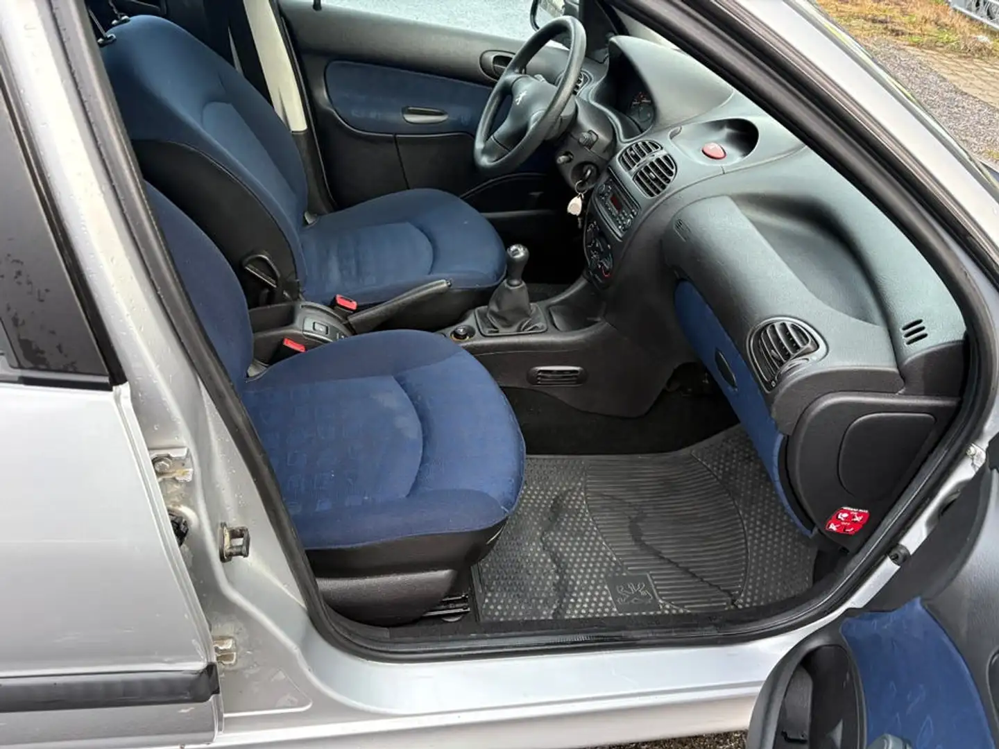 Peugeot 206 206 2.0 HDi XT - 1