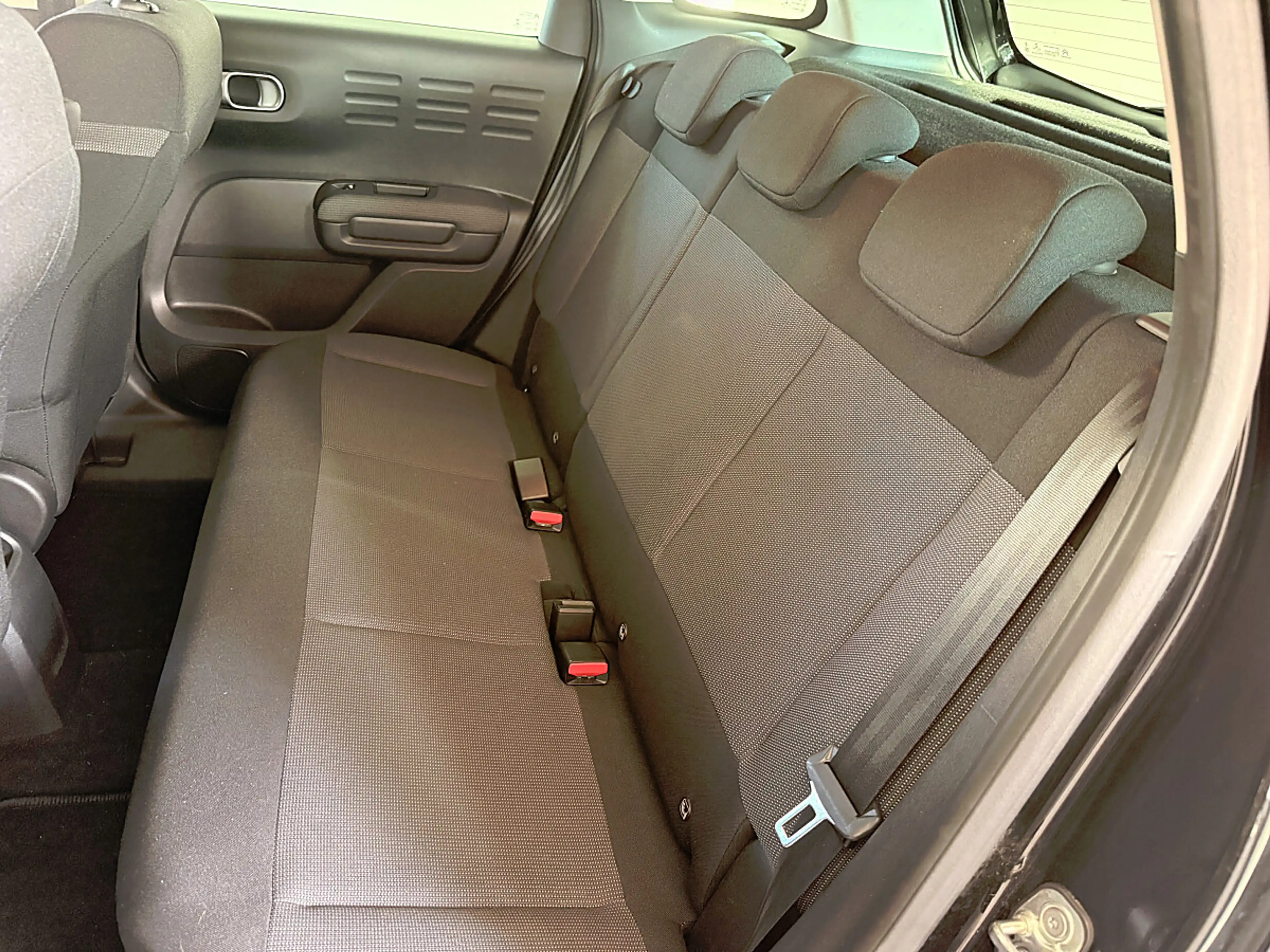 Citroen C3 Aircross PureTech110 S&S 6-Gang-Manuell C-Series — photo 8