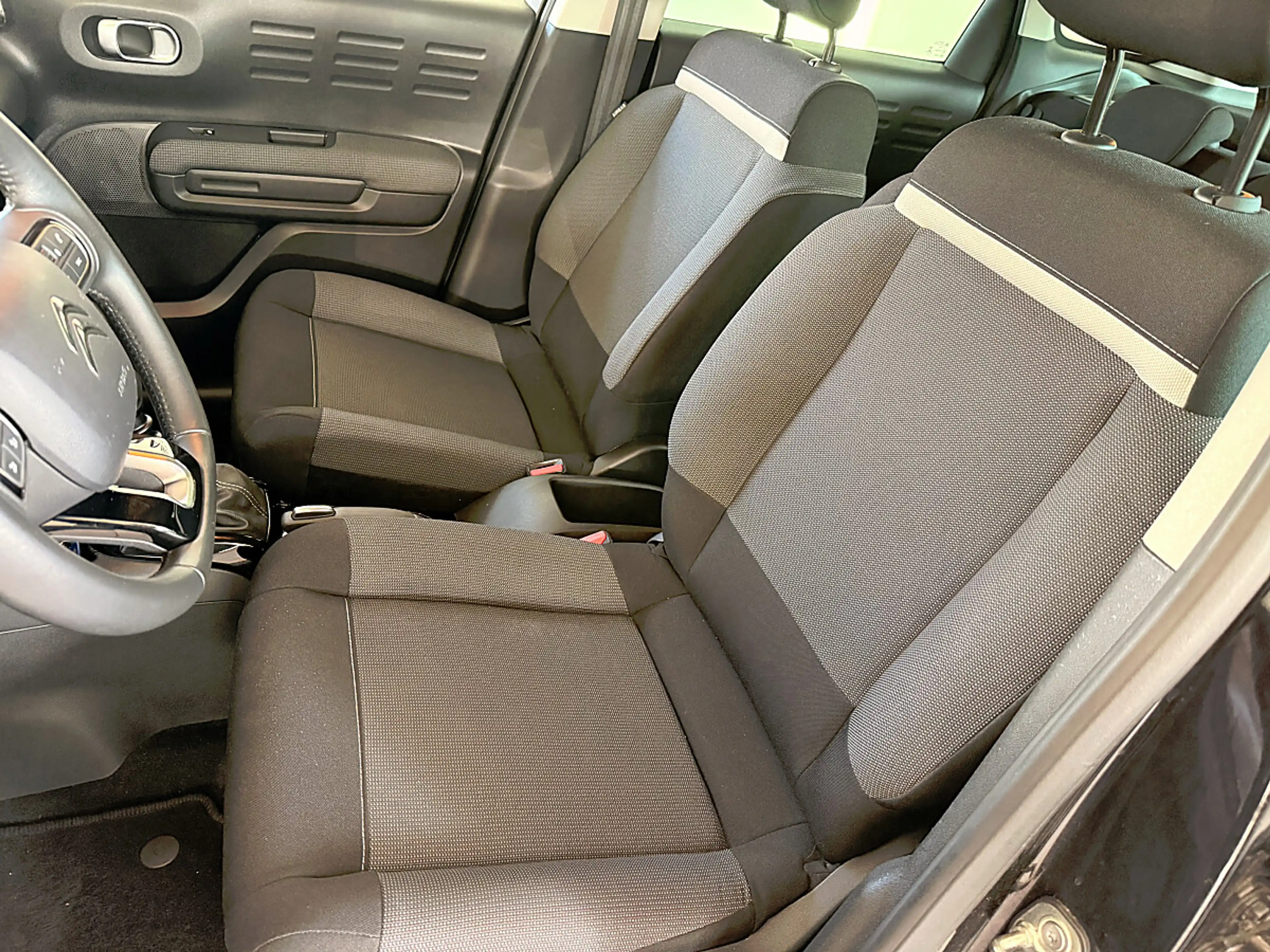 Citroen C3 Aircross PureTech110 S&S 6-Gang-Manuell C-Series — photo 9