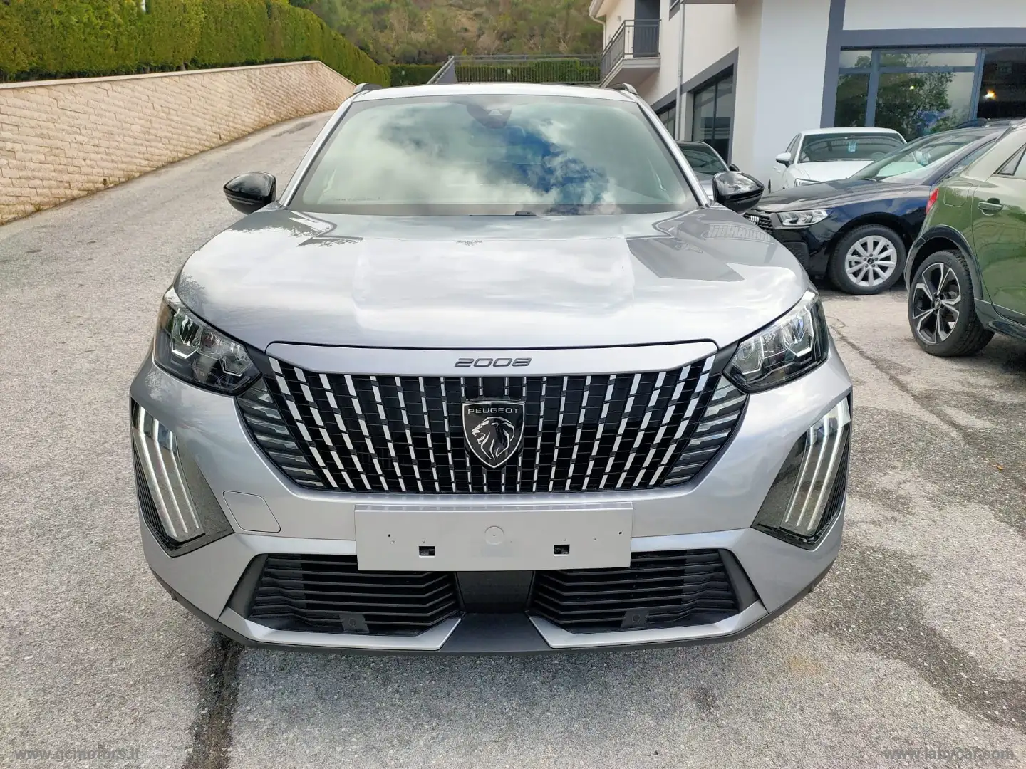 Peugeot 2008 PureTech 130 S&S EAT8 Allure Grigio - 2