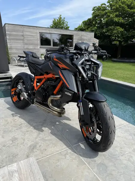 KTM 1390 SUPER DUKE R EVO - foto 4