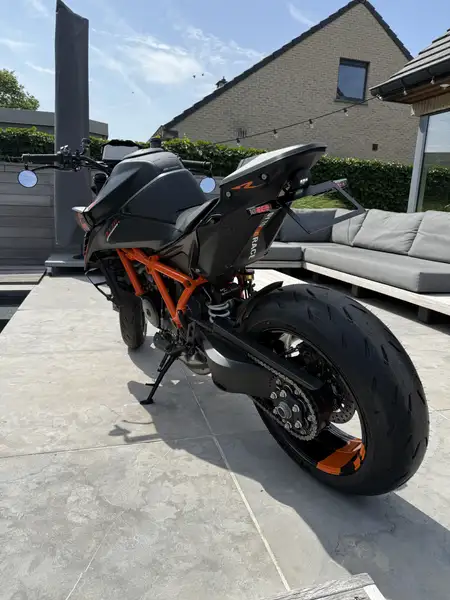 KTM 1390 SUPER DUKE R EVO - foto 7