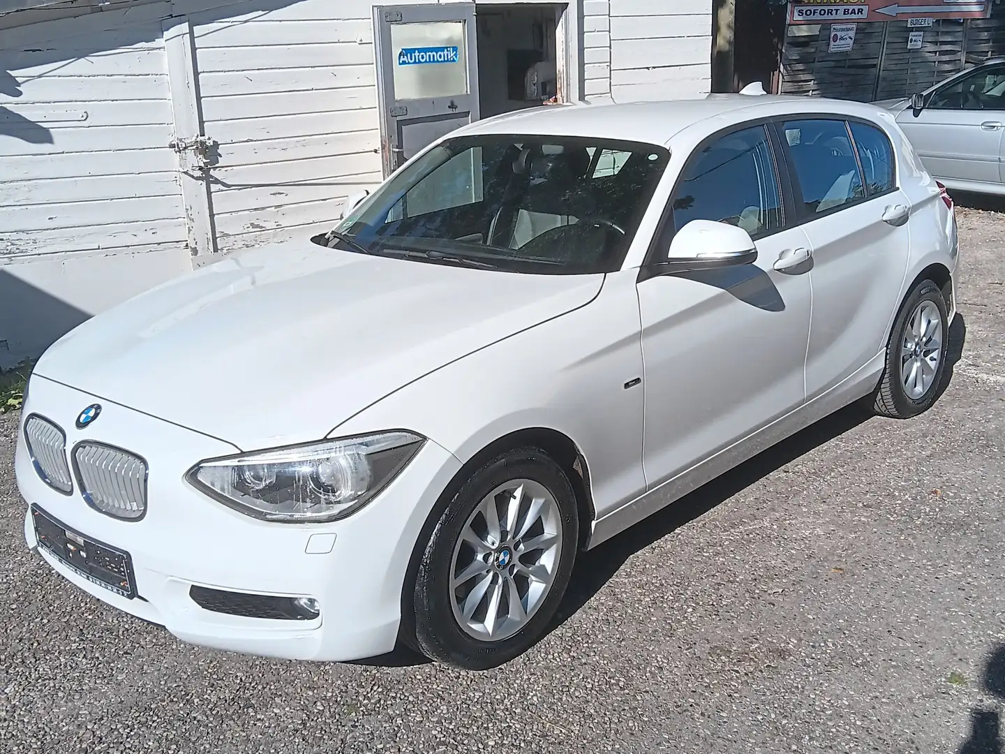 BMW 118 118 d Urban Weiß - 1