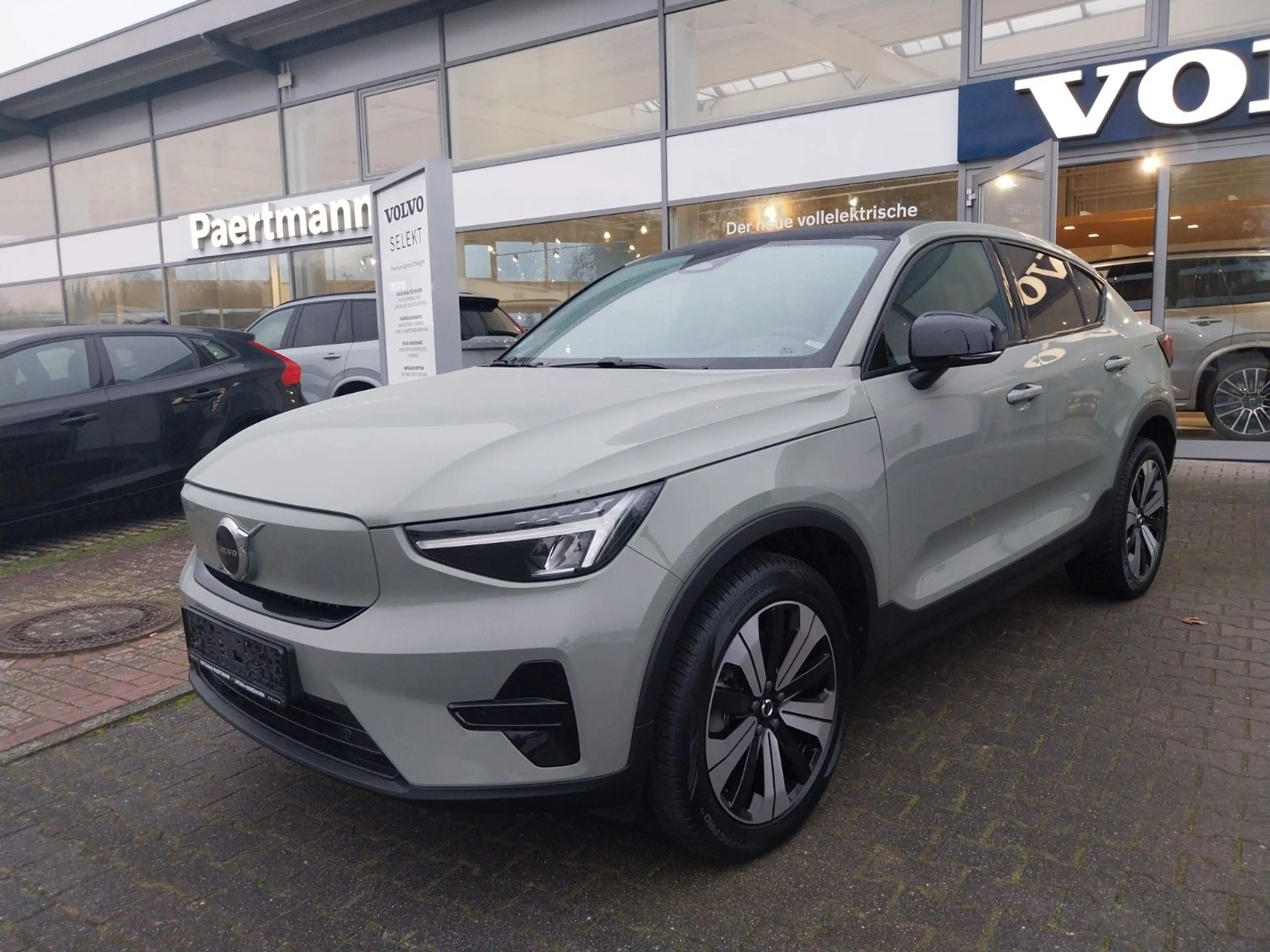 Volvo C40 Plus Recharge Pure Electric 2WD — photo 2
