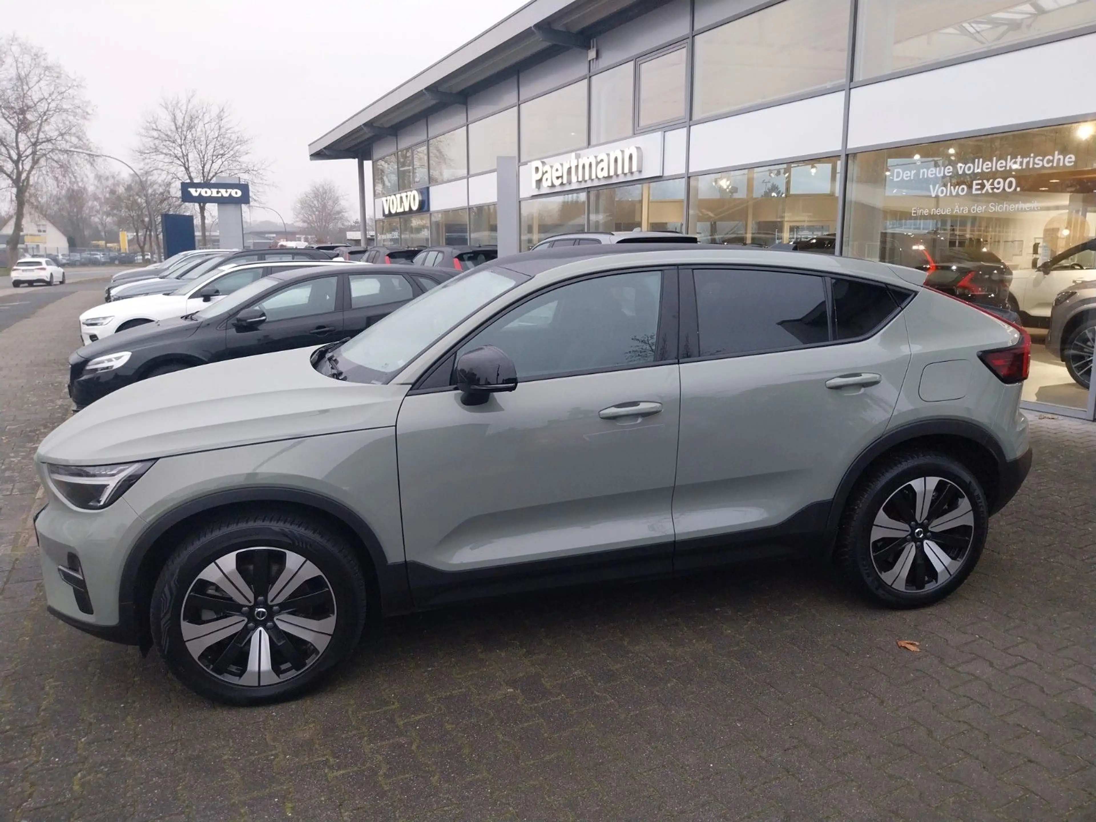 Volvo C40 Plus Recharge Pure Electric 2WD — photo 3