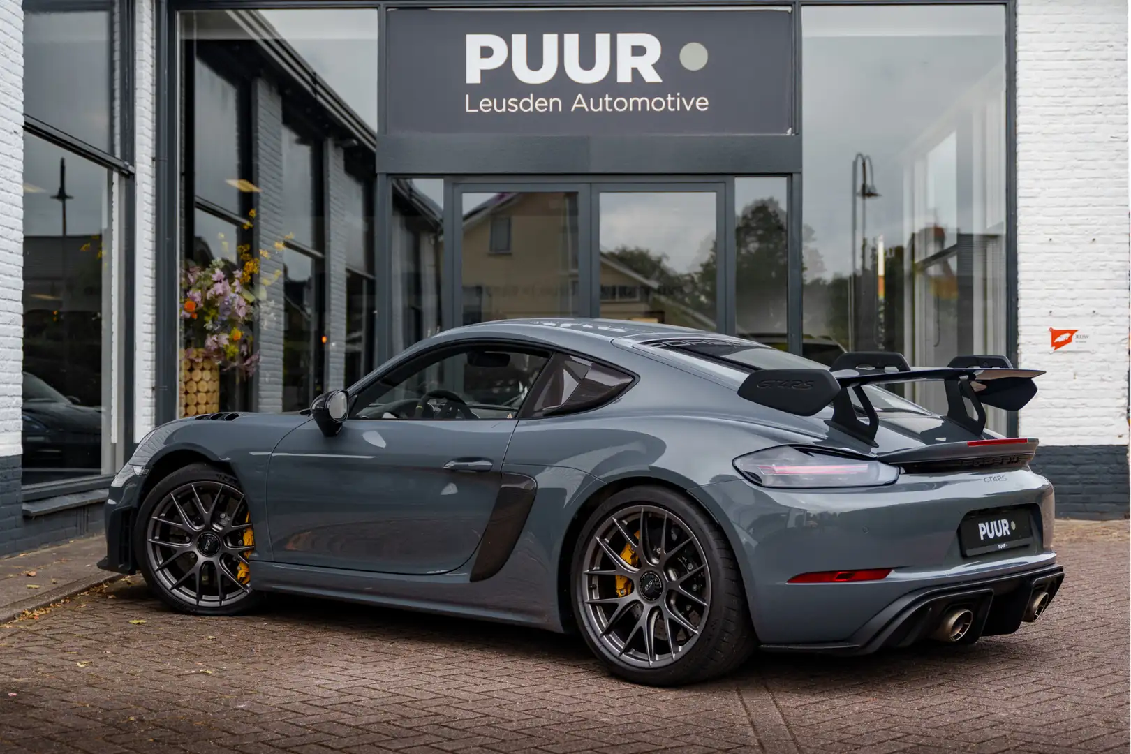 Porsche 718 Cayman GT4 RS Weissach PTS Grigio Telesto - Kerami Gris - 2