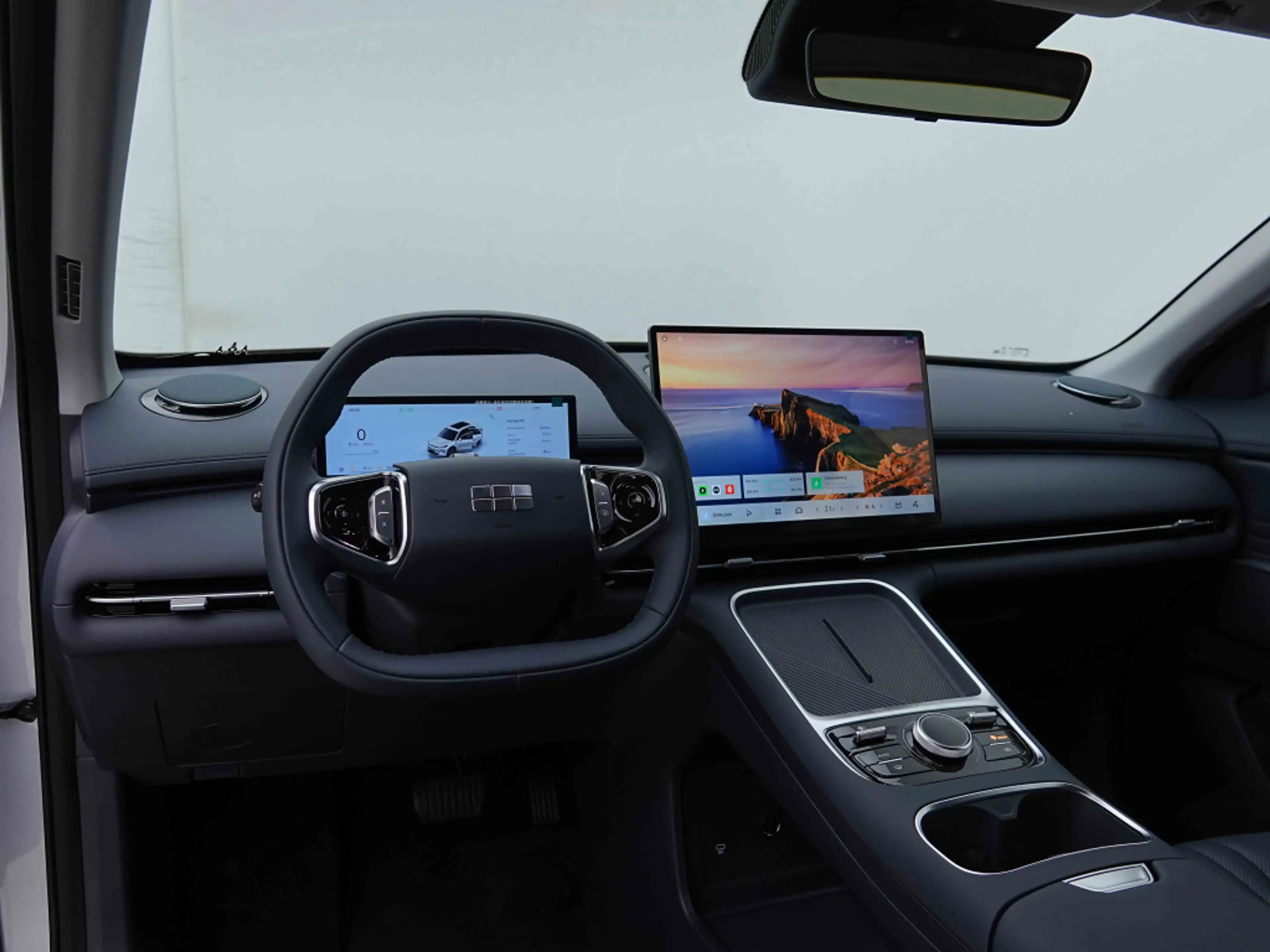 Geely Starray EM-i PHEV 262 Pro | 83 KM EV | Leather | Heated Seats | ACC | ALU18 — photo 8