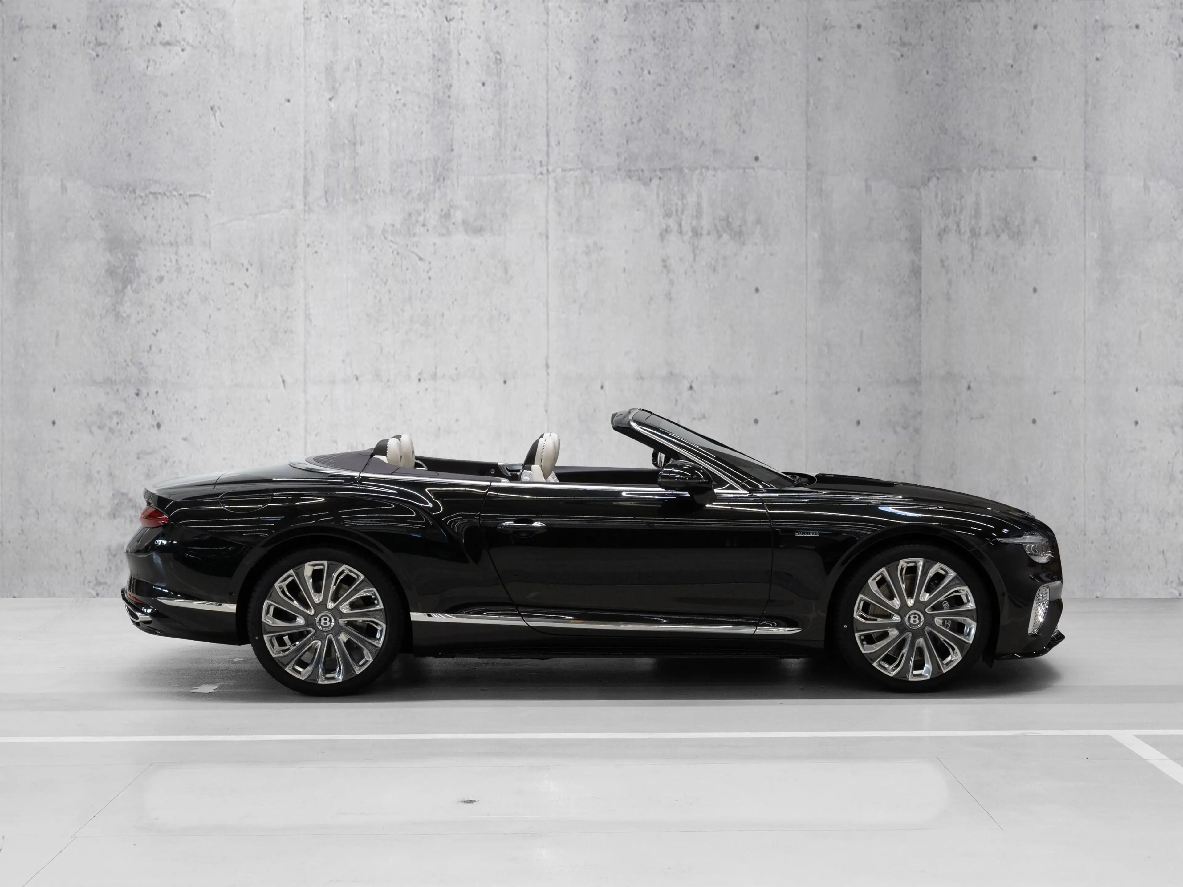 Bentley Continental GTC Mulliner Mulliner Bespoke — photo 4