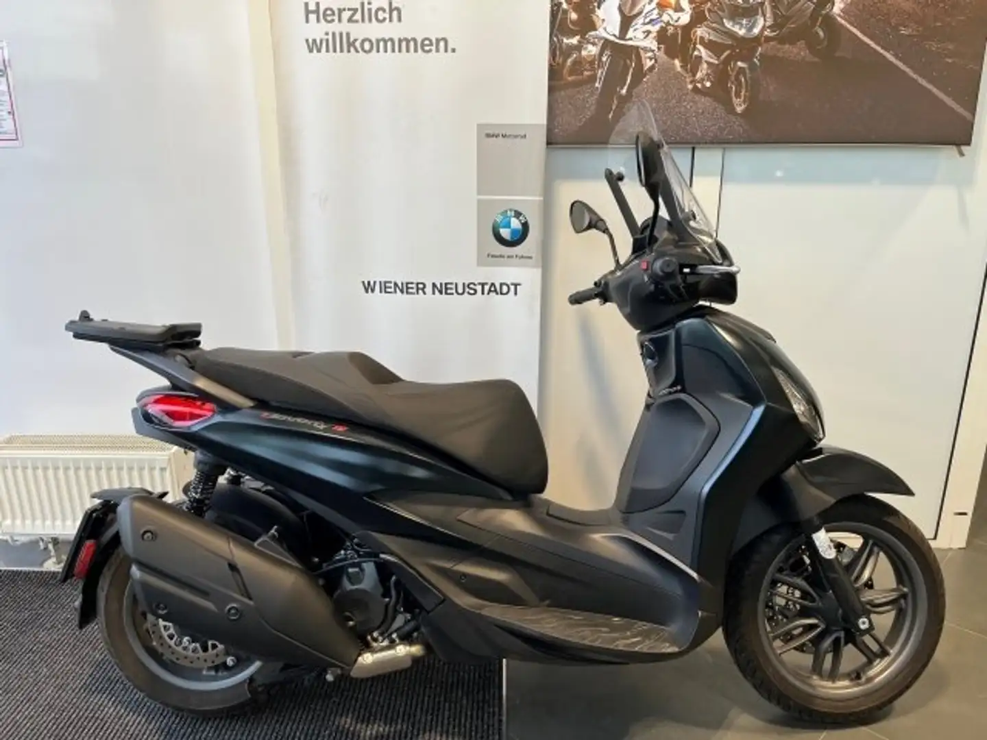 Piaggio Beverly 400 Piaggio Černá - 2