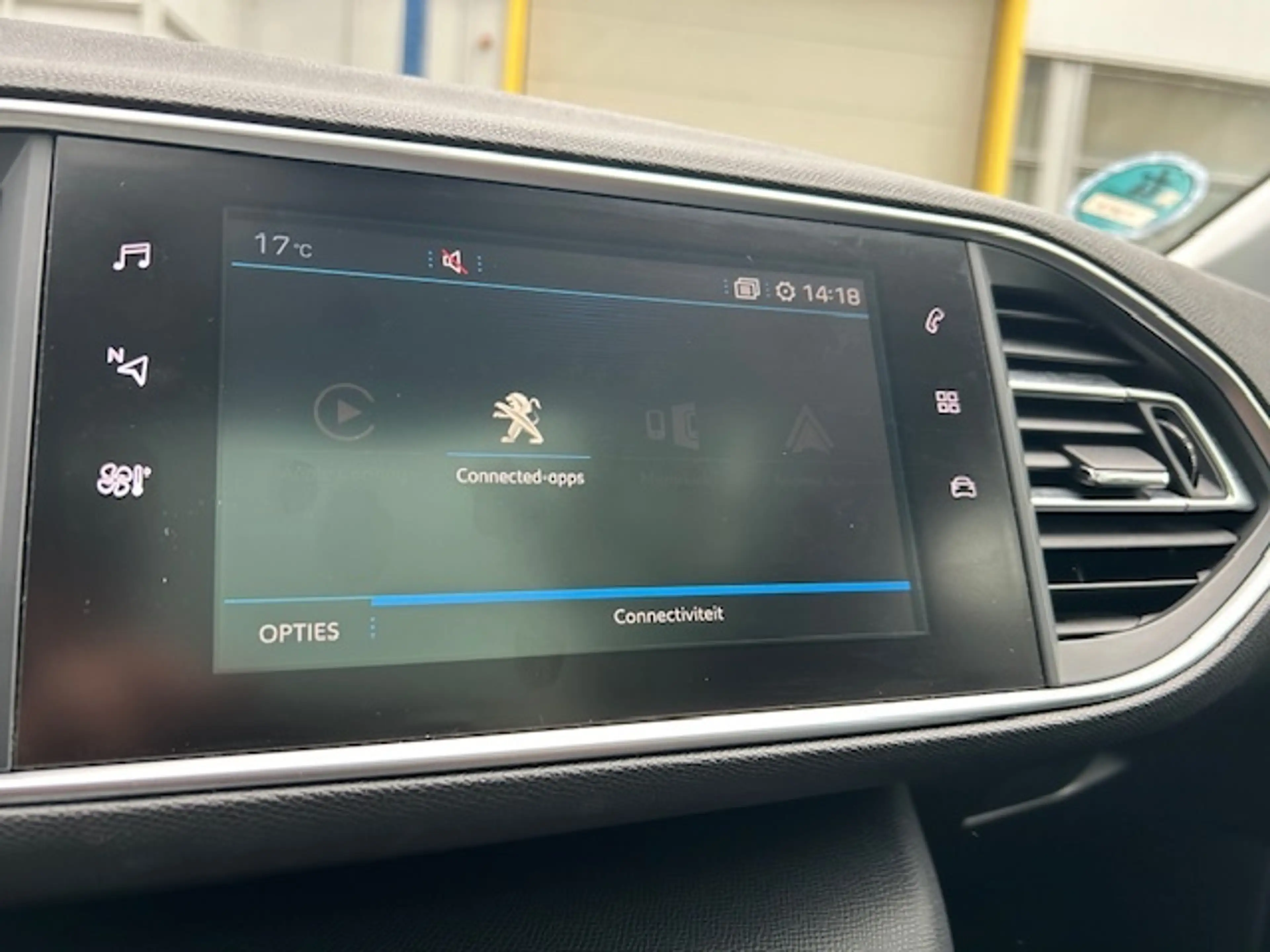 Peugeot 308 SW 1.2 PureT.Blue L. Ex PANO LEER NAVI CRUISE. — photo 19