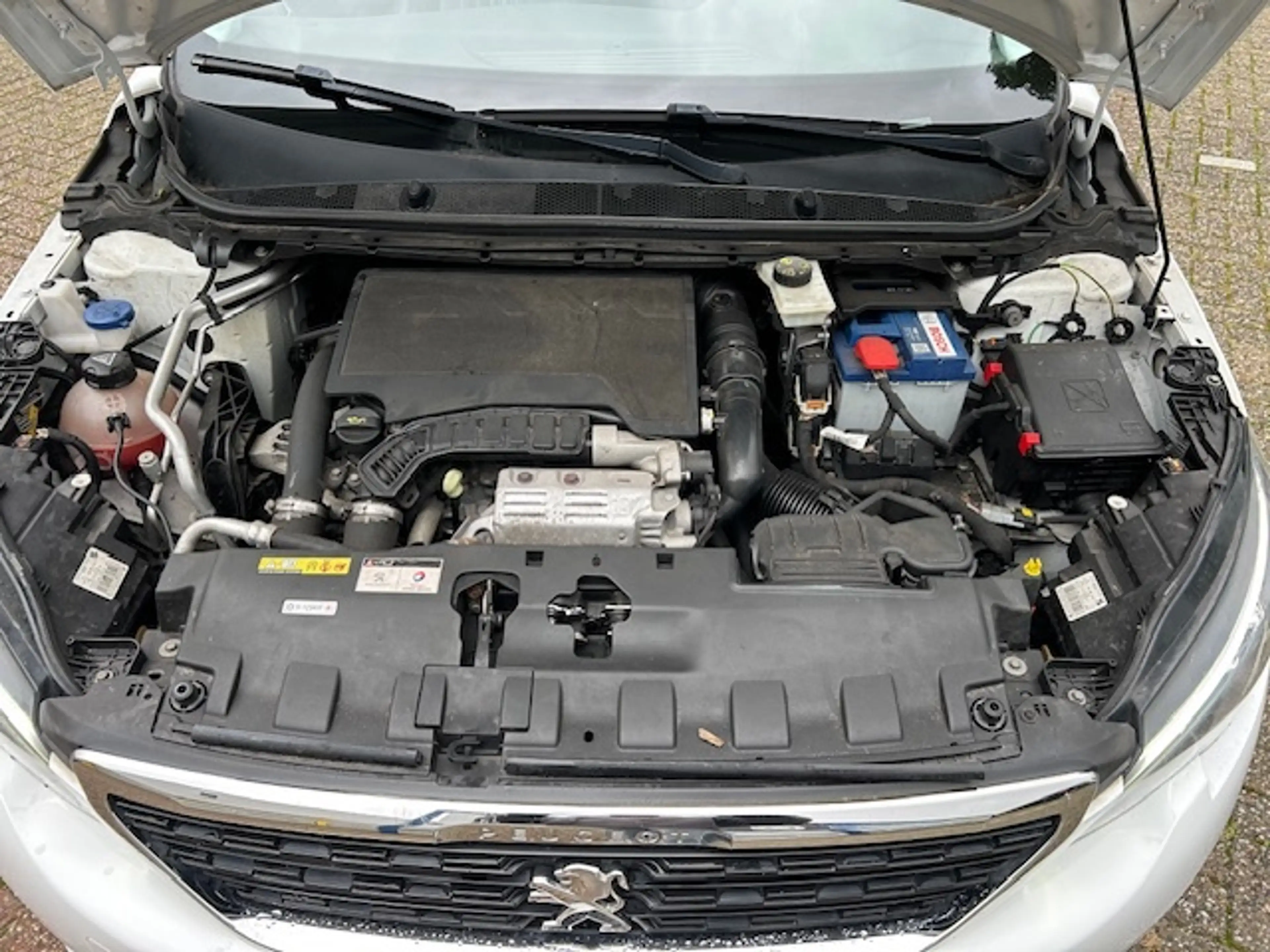 Peugeot 308 SW 1.2 PureT.Blue L. Ex PANO LEER NAVI CRUISE. — photo 10