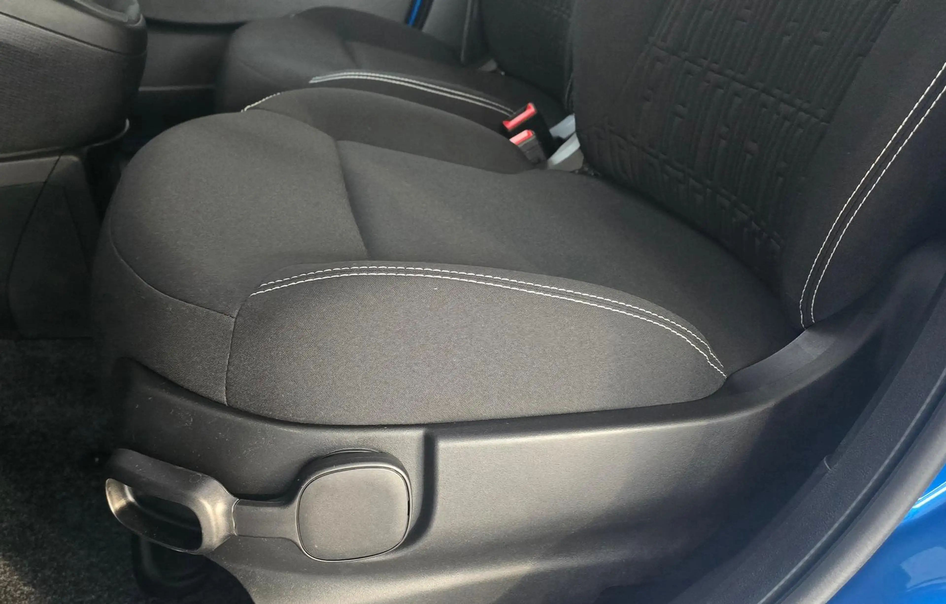 Fiat New Panda Pandina 1.0 GSE Hybrid 48 kW Icon - Bluetooth — photo 10