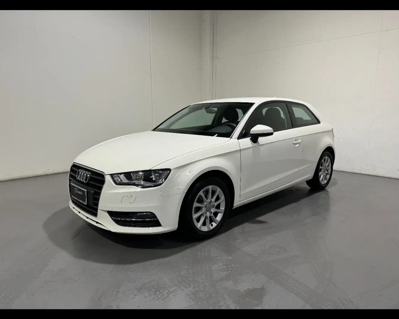 Audi A3 1.6 TDI ATTRACTION Wit - 1