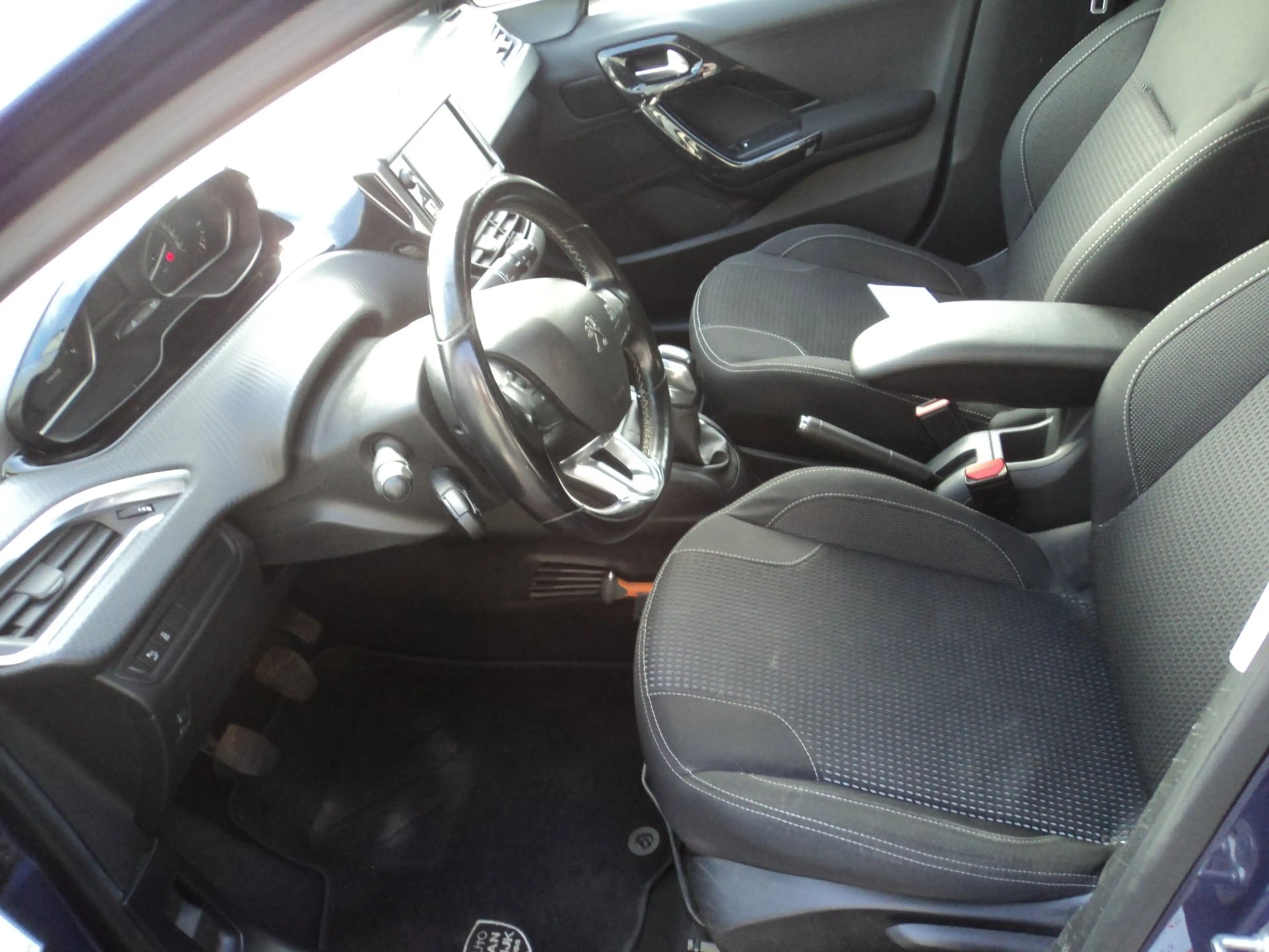Peugeot 208 1.2 PureTech Blue Lease Executive Distributieriem — photo 10