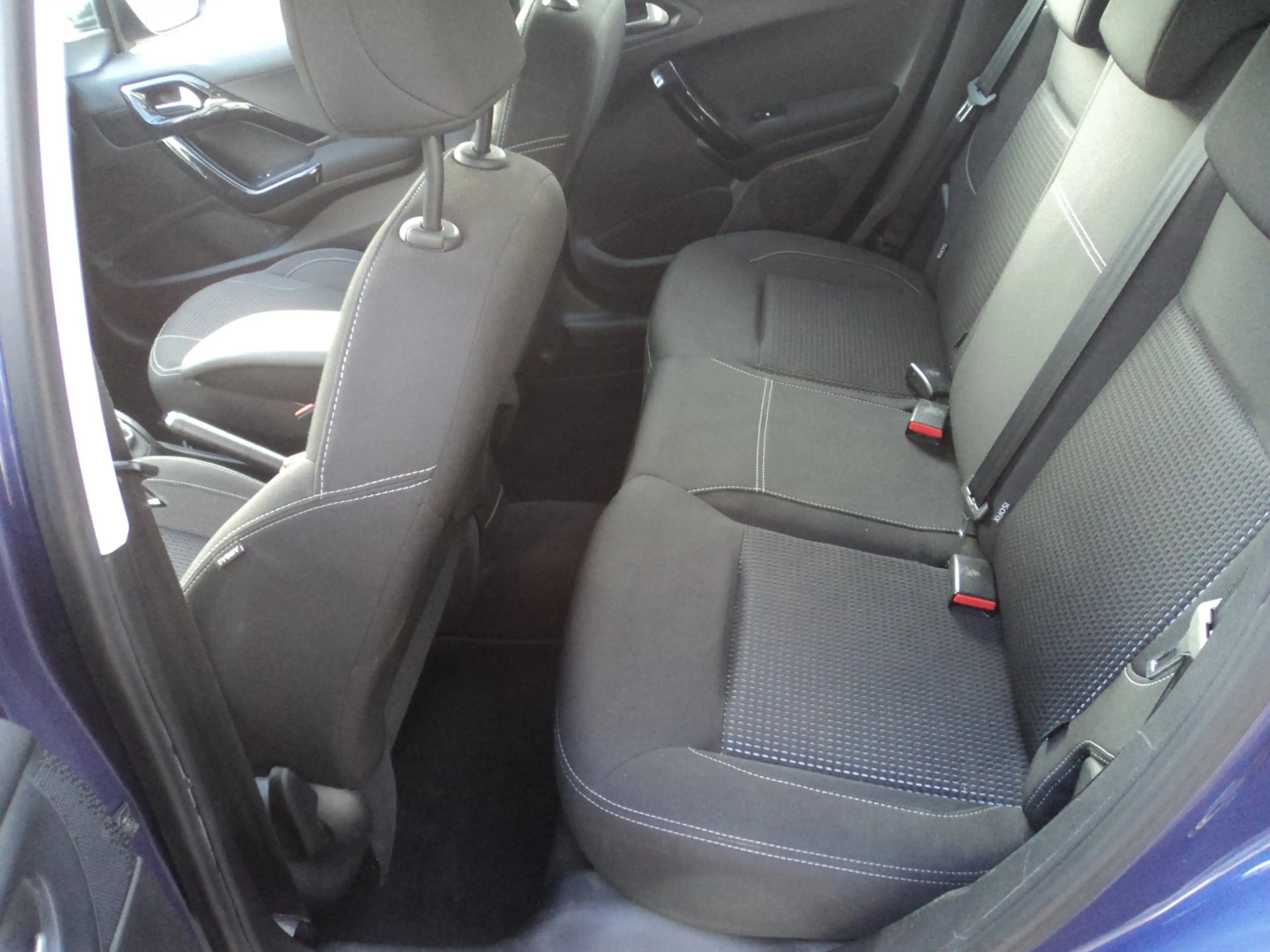 Peugeot 208 1.2 PureTech Blue Lease Executive Distributieriem — photo 11