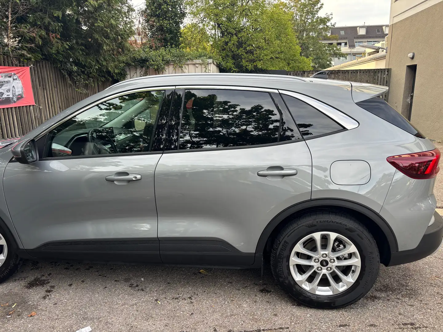 Ford Kuga Kuga 1.5 EcoBoost TITANIUM Grau - 2