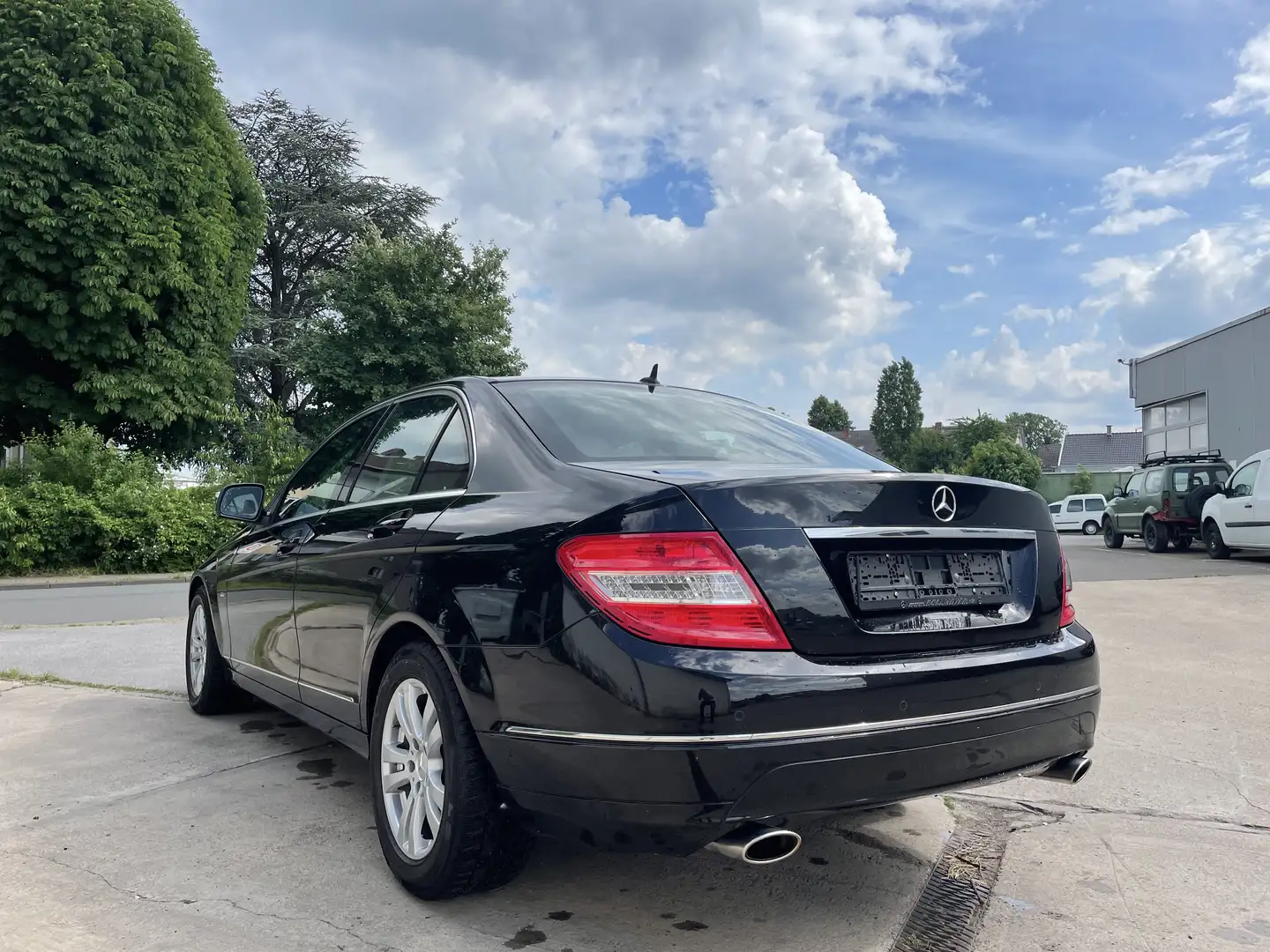 Mercedes-Benz C 280 7G-TRONIC Elegance 1 Hand TÜV 01/2027 Noir - 1