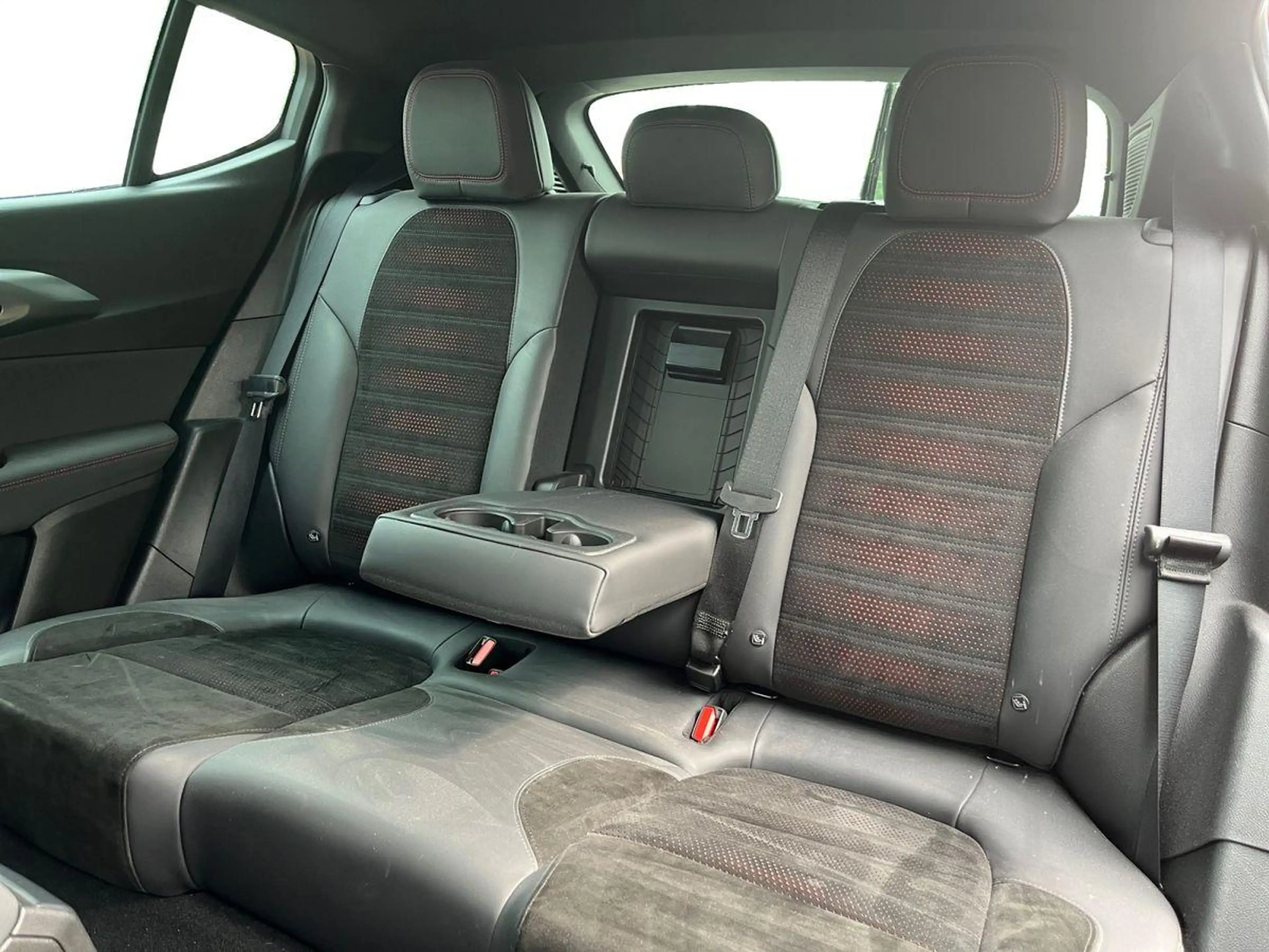 Alfa Romeo Tonale Veloce *ALCANTARA*MATRIX-LED*NAVI*KAMERA* — photo 14