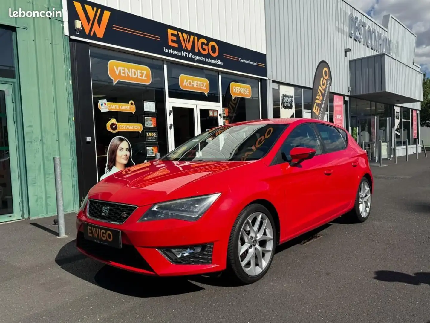 SEAT Leon 1.8 TSI 180CH FR DSG BVA STAGE 1 ENTRETIEN COMPLET Rouge - 1