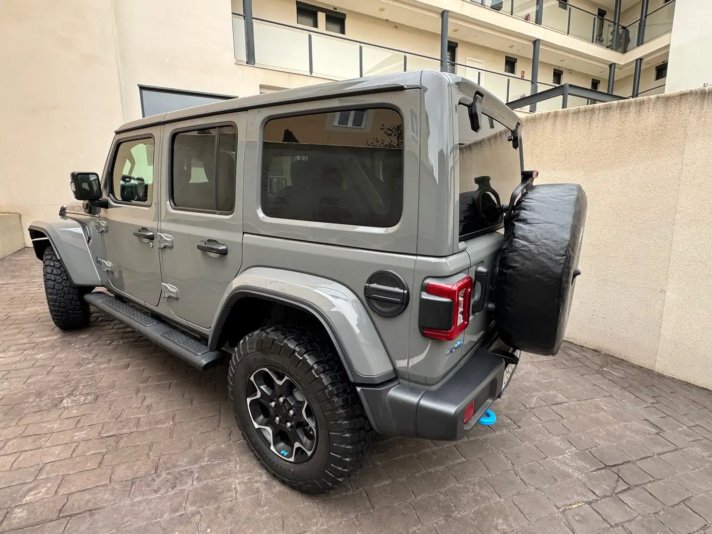 Jeep Wrangler Unlimited 2.0 4xe Rubicon 8ATX - 2