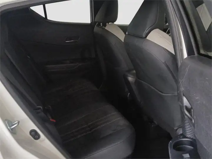 Toyota C-HR 180H GR SPORT 2022, foto 7