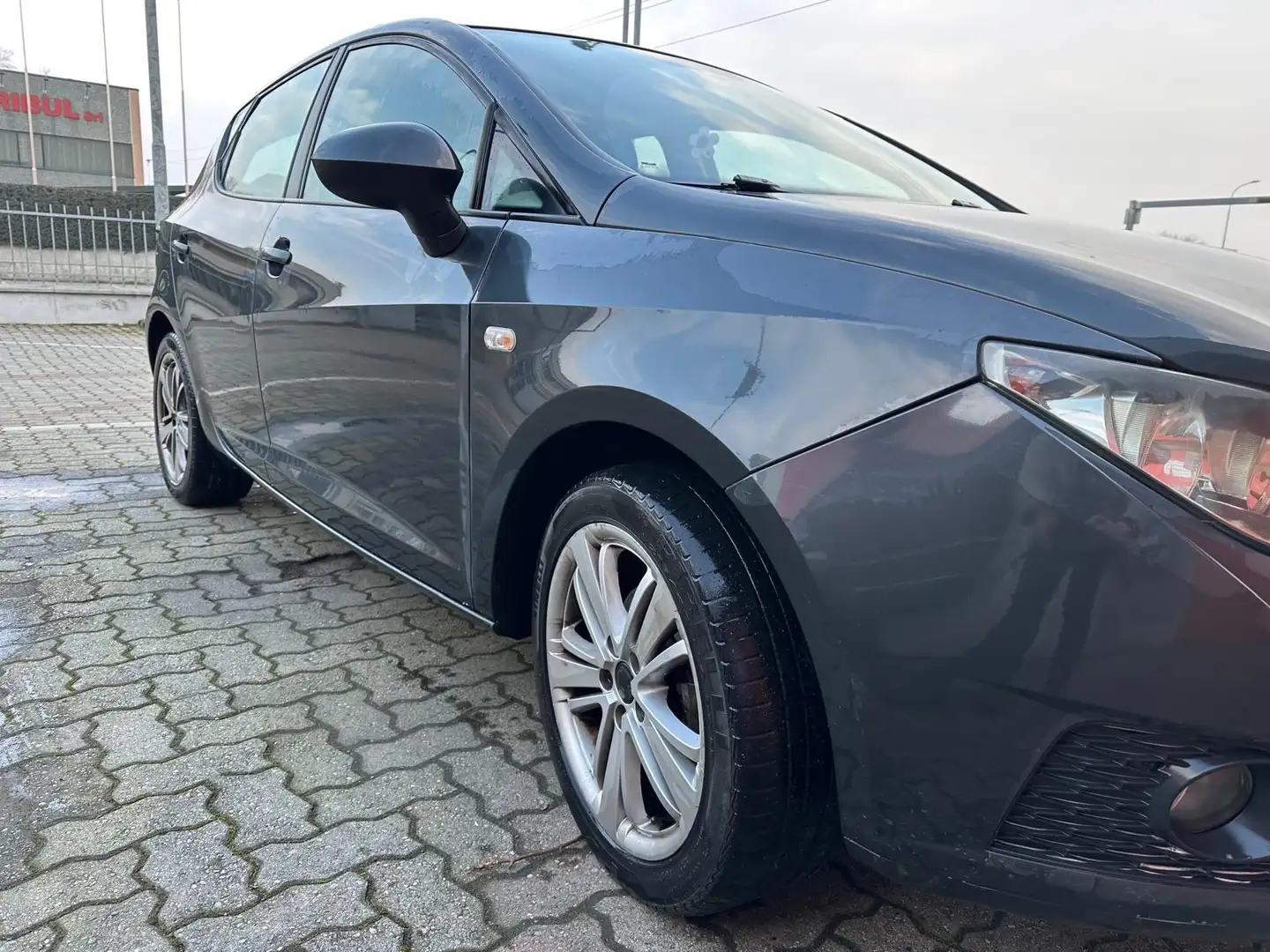 SEAT Ibiza 5p 1.6 Sport - 1