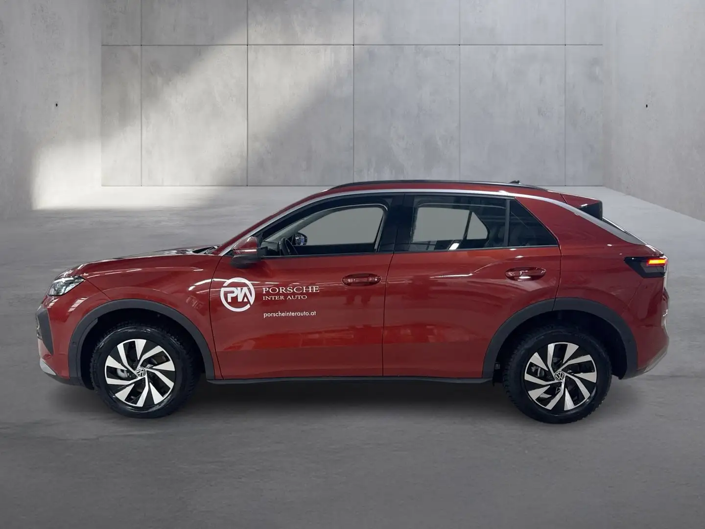 Volkswagen T-Roc 4Me eTSI DSG Rot - 2