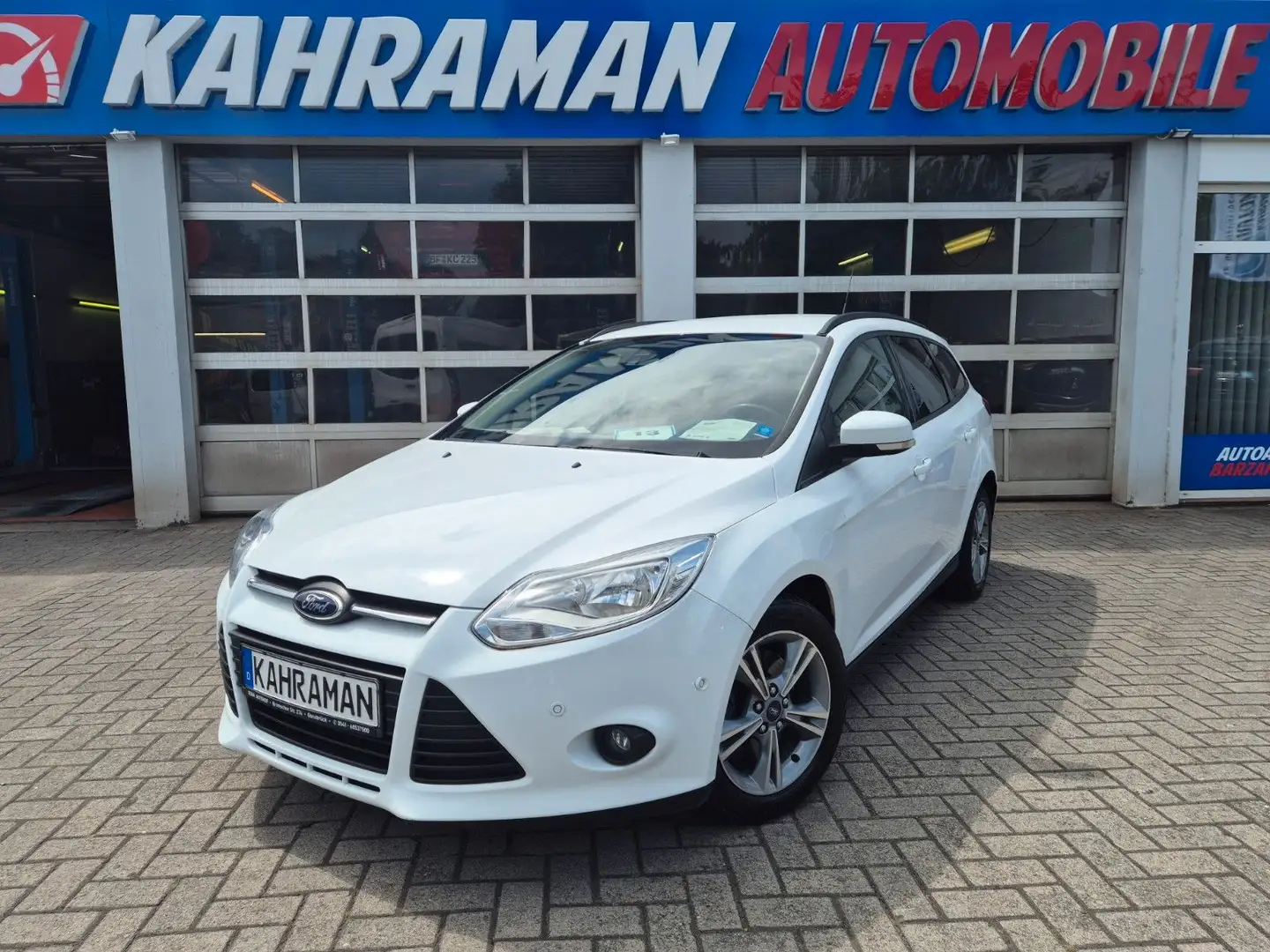 Ford Focus Turnier Sync Edition*Automatik*EURO5* Blanco - 1