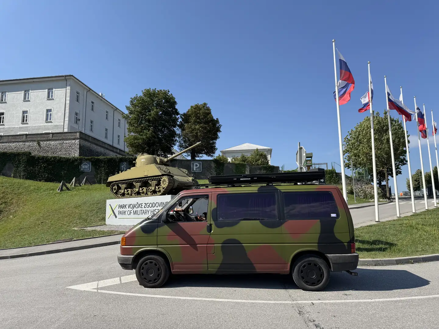 Volkswagen T4 Camper Umbau - 1