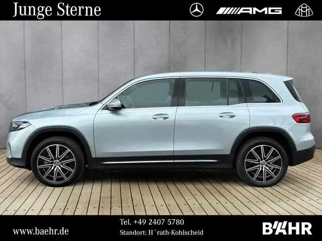 Mercedes-Benz EQB view 2