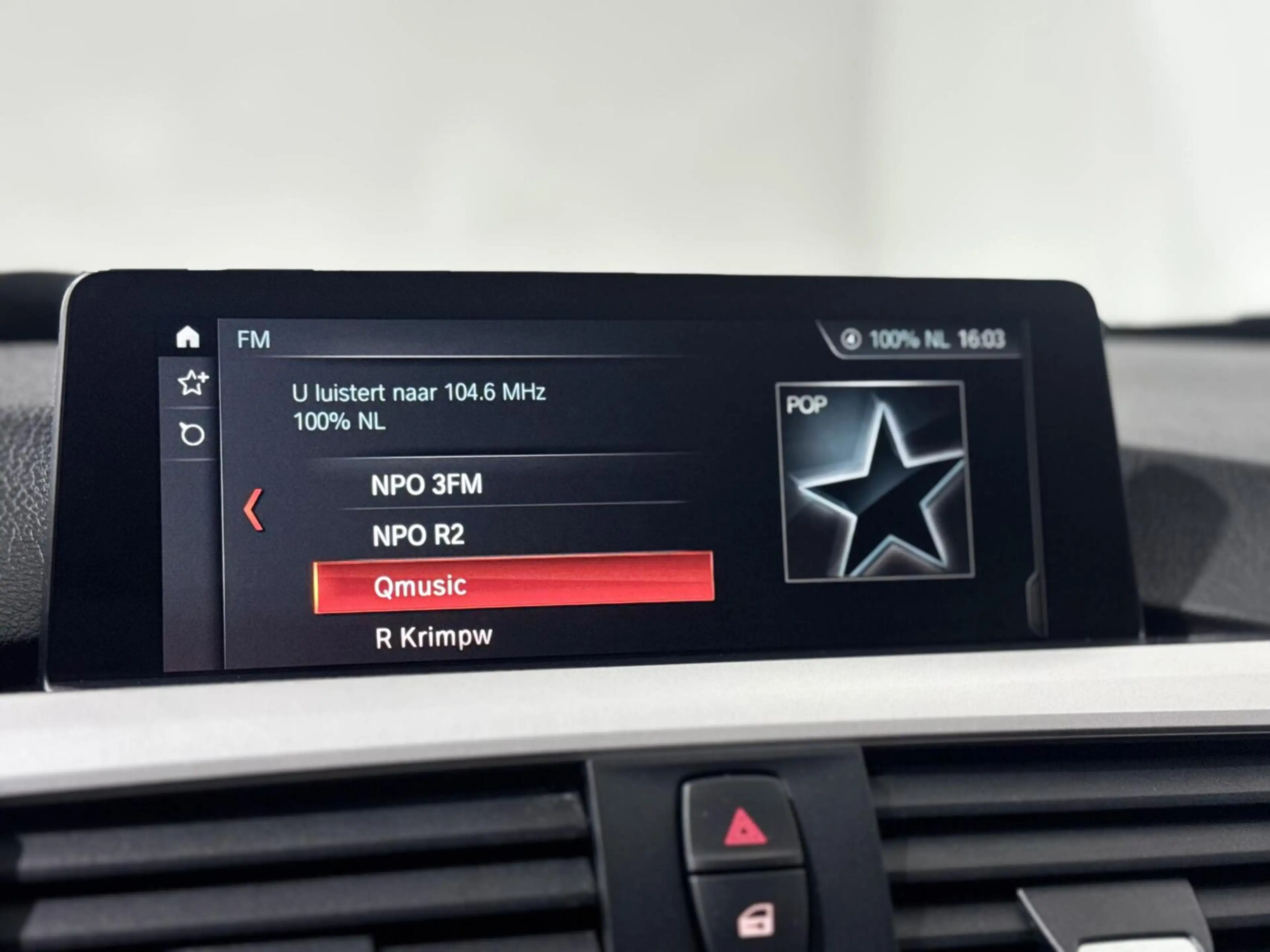 BMW 318 3-serie Touring 318i High Executive|CARPLAY|CAMERA — photo 20