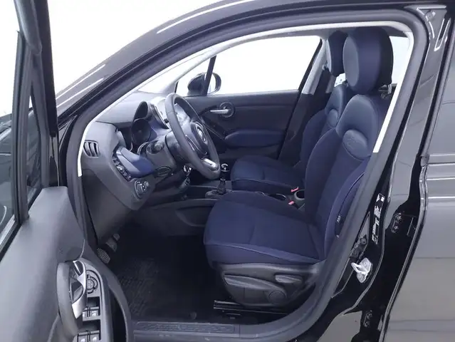 Fiat 500x view 10