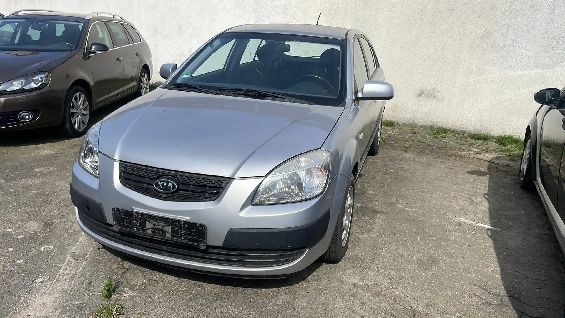 Kia Rio 1.4 EX Top Gris - 1